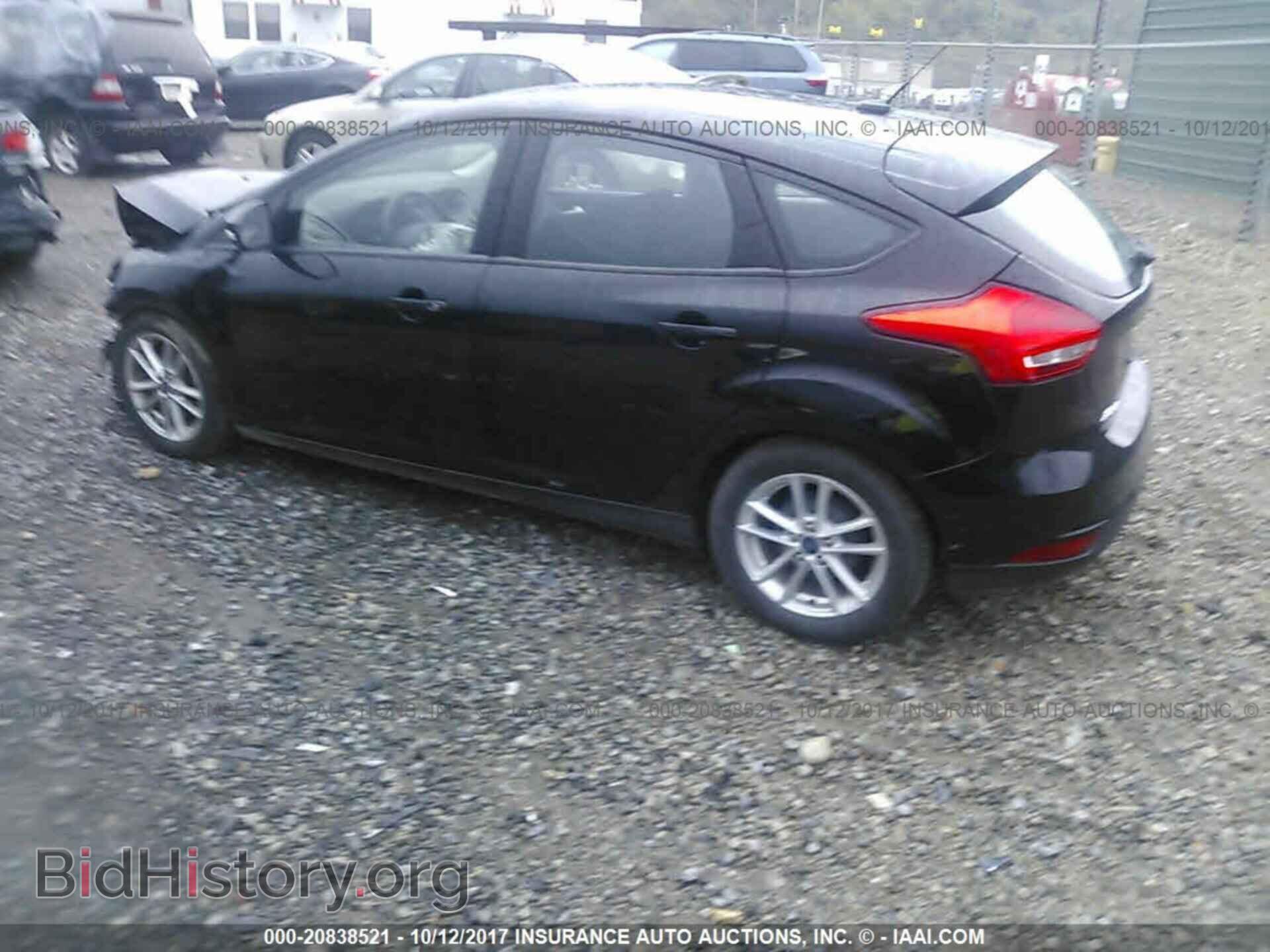 2016 Ford Focus - VIN: 1FADP3K25GL314402 - Фото 3