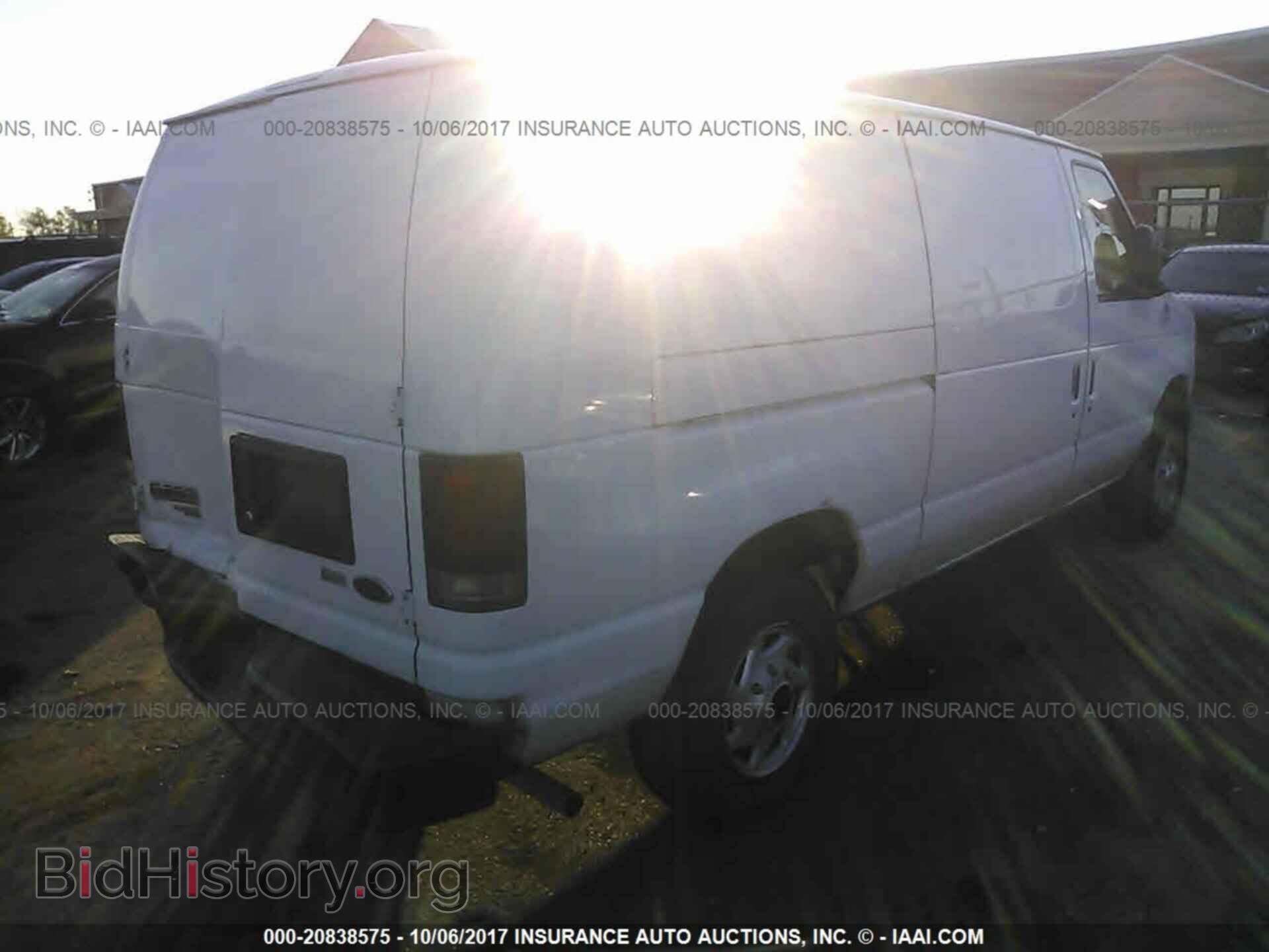 2011 Ford Econoline - VIN: 1FTNE2EW1BDA39742 - Фото 4