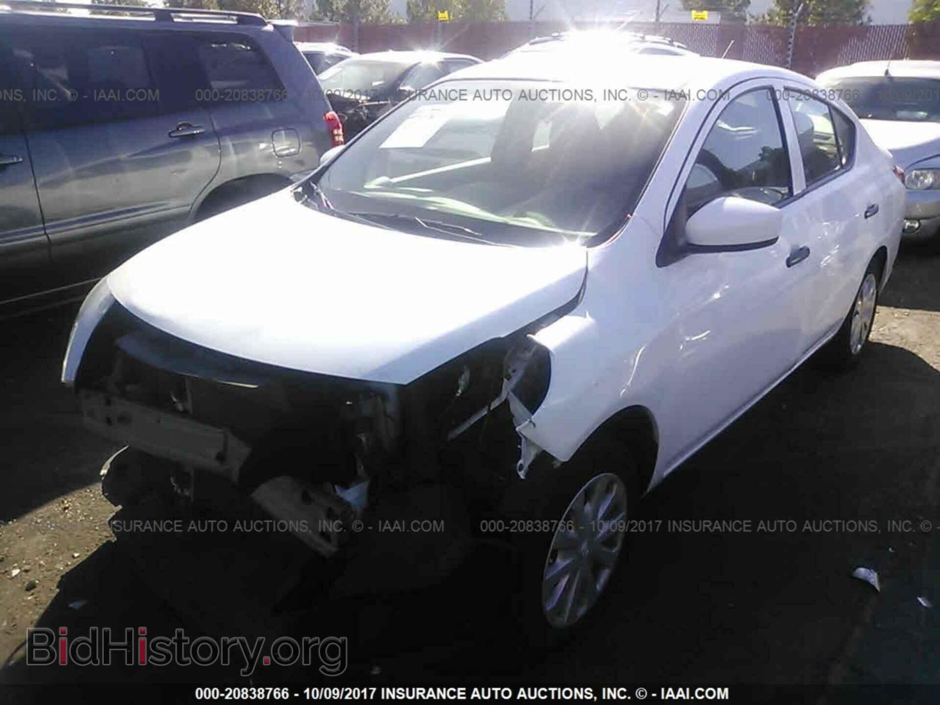 2016 Nissan Versa - VIN: 3N1CN7AP1GL872948 - Фото 2
