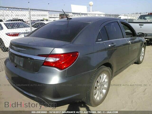 2013 Chrysler 200 - VIN: 1C3CCBBB2DN580590 - Photo 4