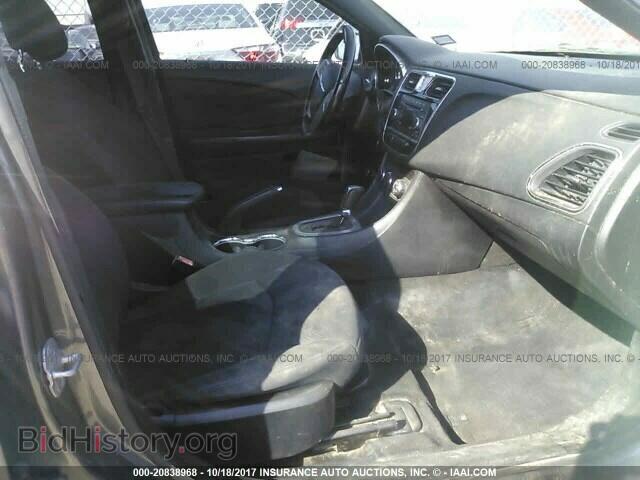 2013 Chrysler 200 - VIN: 1C3CCBBB2DN580590 - Photo 5