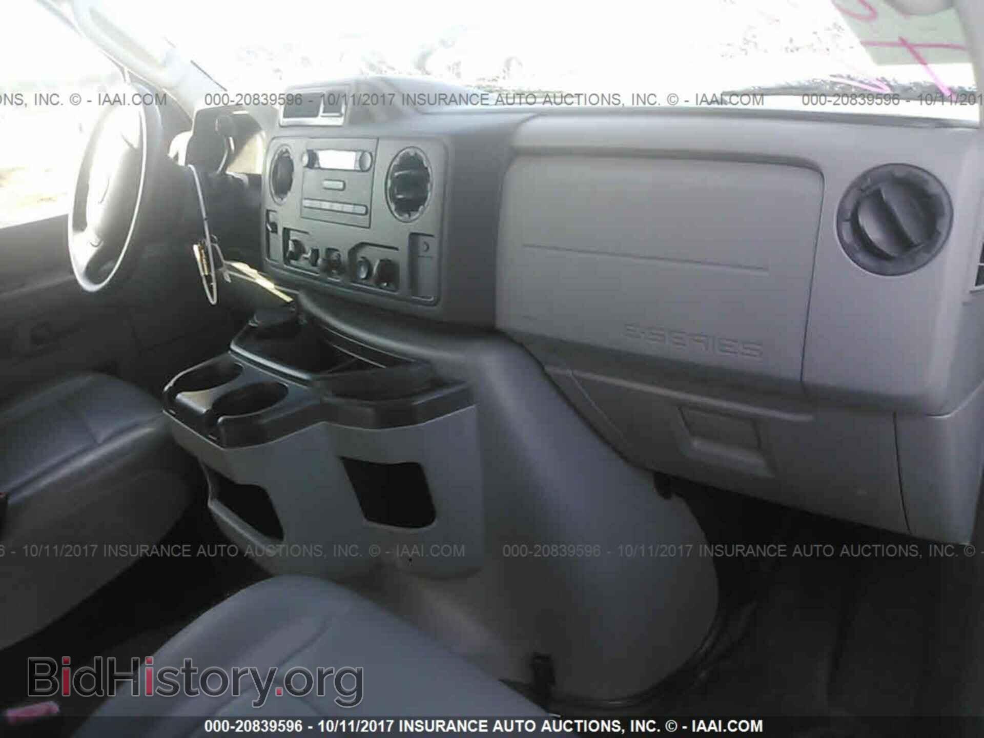 2011 Ford Econoline - VIN: 1FTNE1EWXBDB00922 - Фото 5