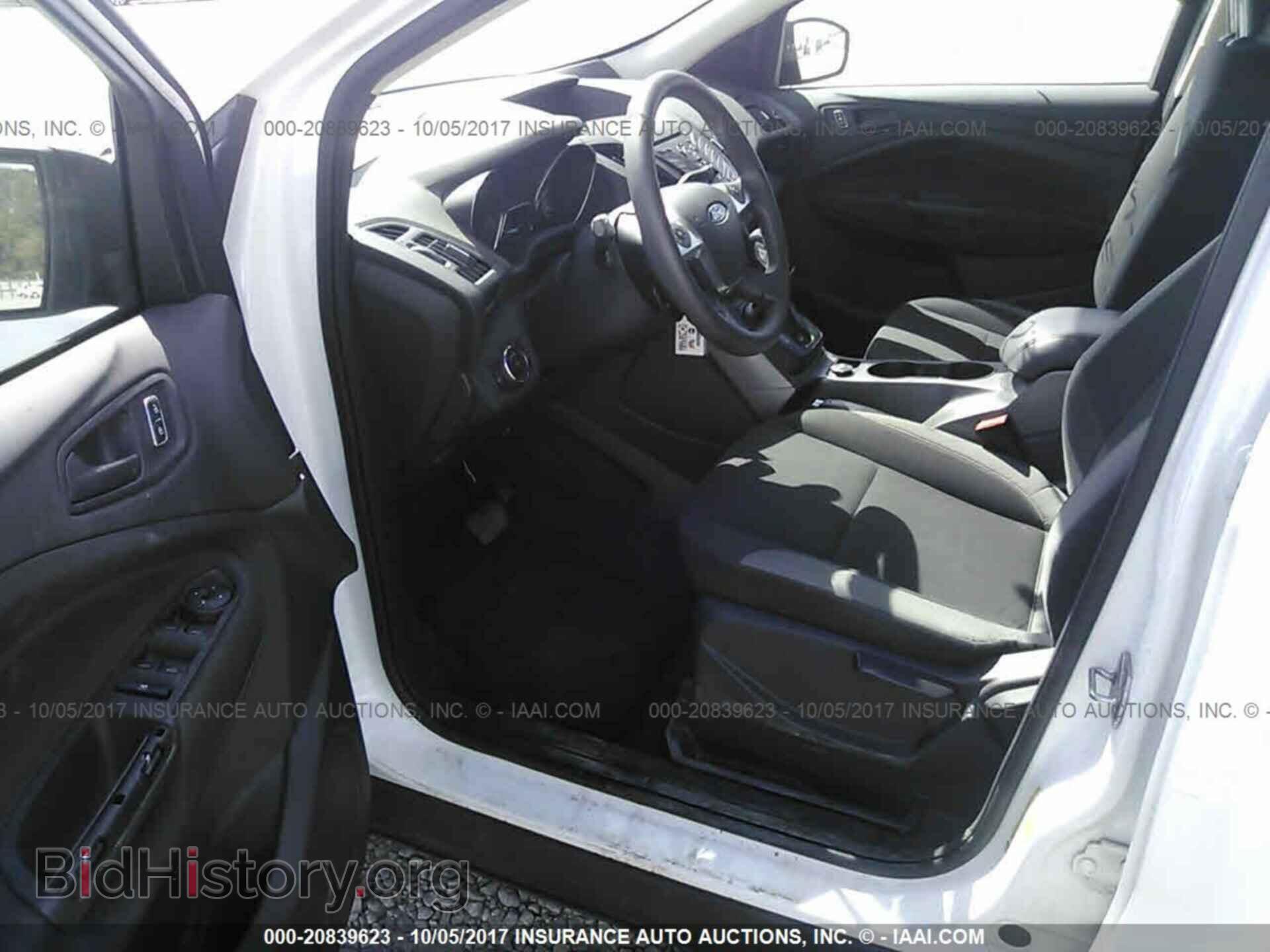 2013 Ford Escape - VIN: 1FMCU0F79DUA41890 - Photo 5