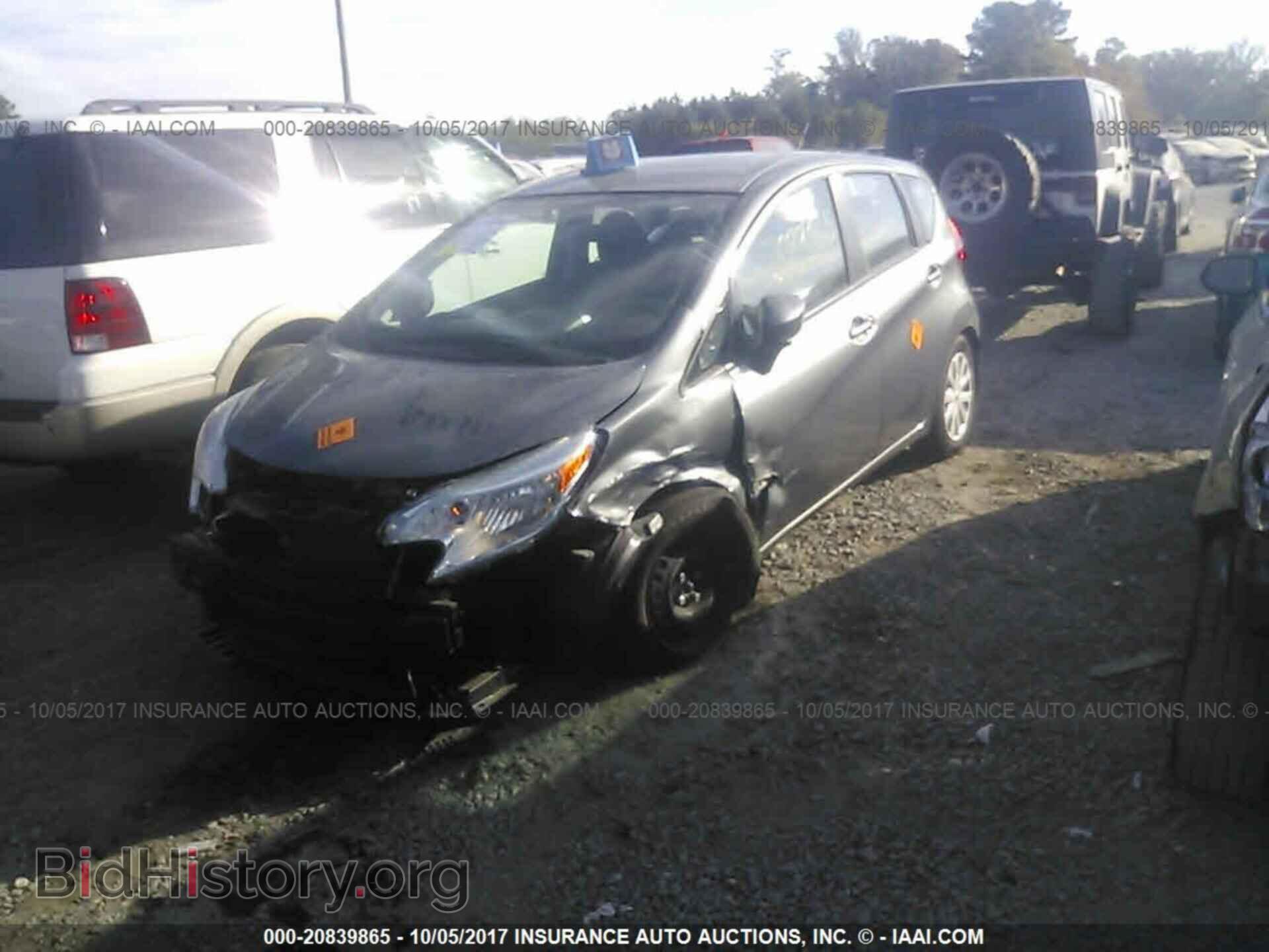 2016 Nissan Versa note - VIN: 3N1CE2CPXGL399244 - Фото 2