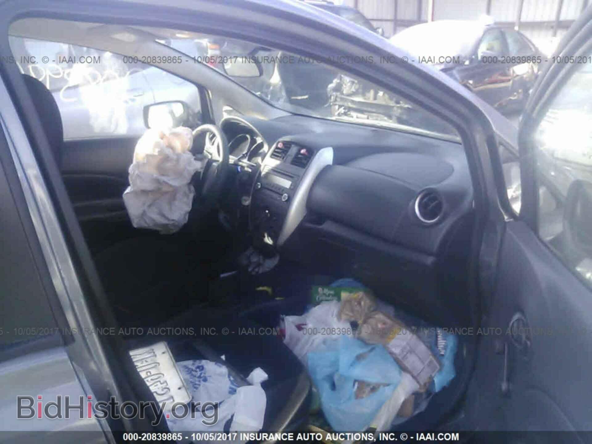 2016 Nissan Versa note - VIN: 3N1CE2CPXGL399244 - Фото 5