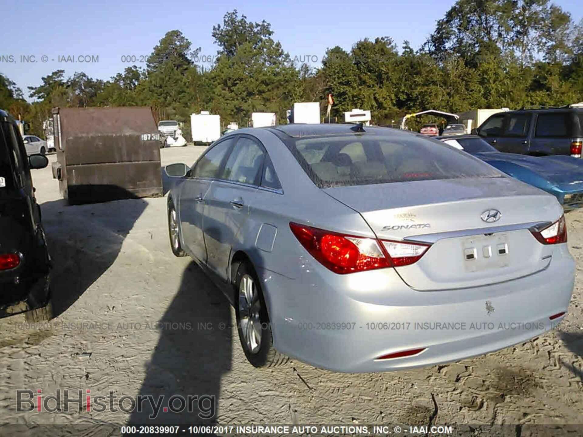 2012 Hyundai Sonata - VIN: 5NPEC4AC0CH488015 - Фото 3