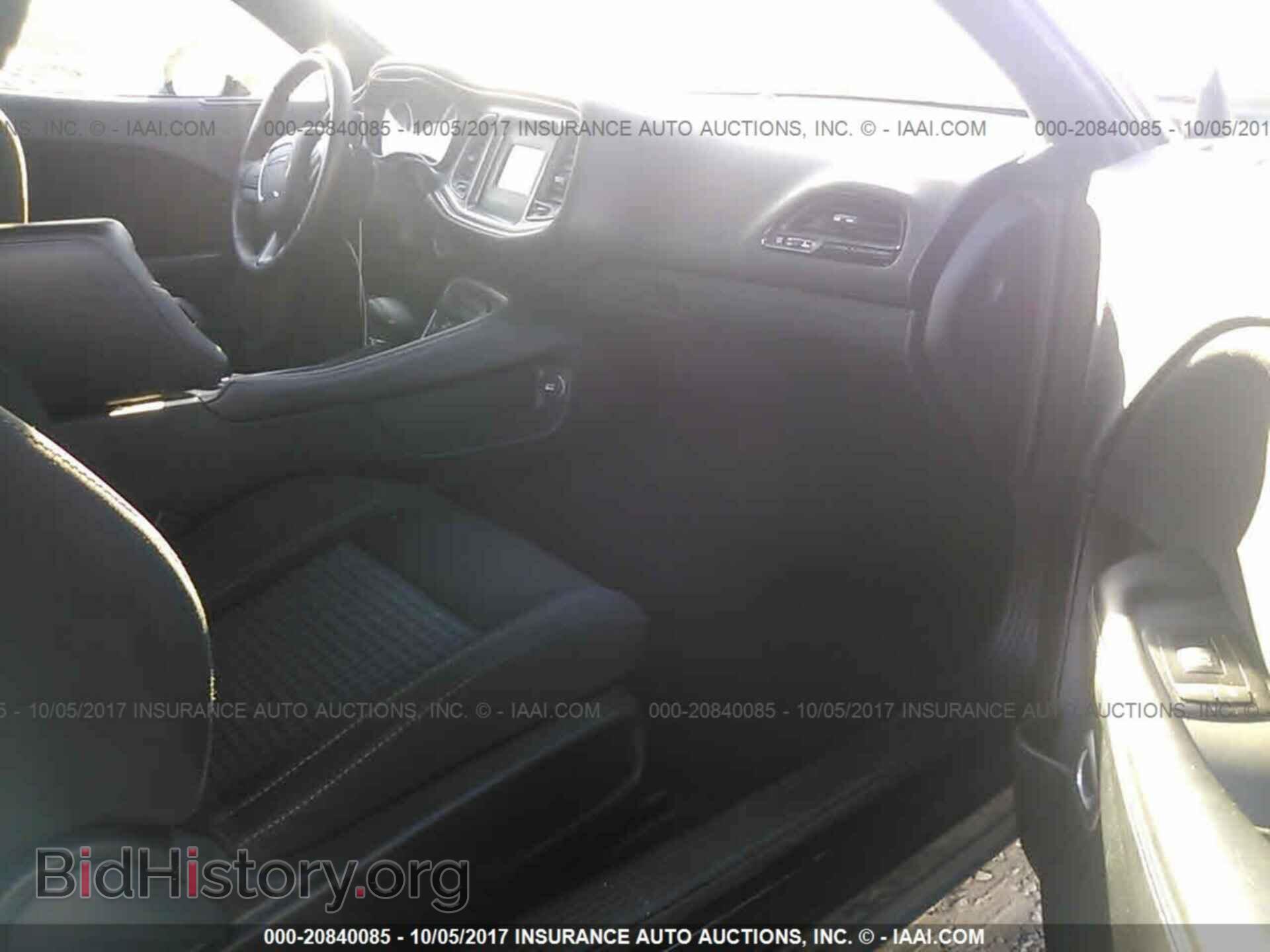 2015 Dodge Challenger - VIN: 2C3CDZAG3FH821135 - Photo 5
