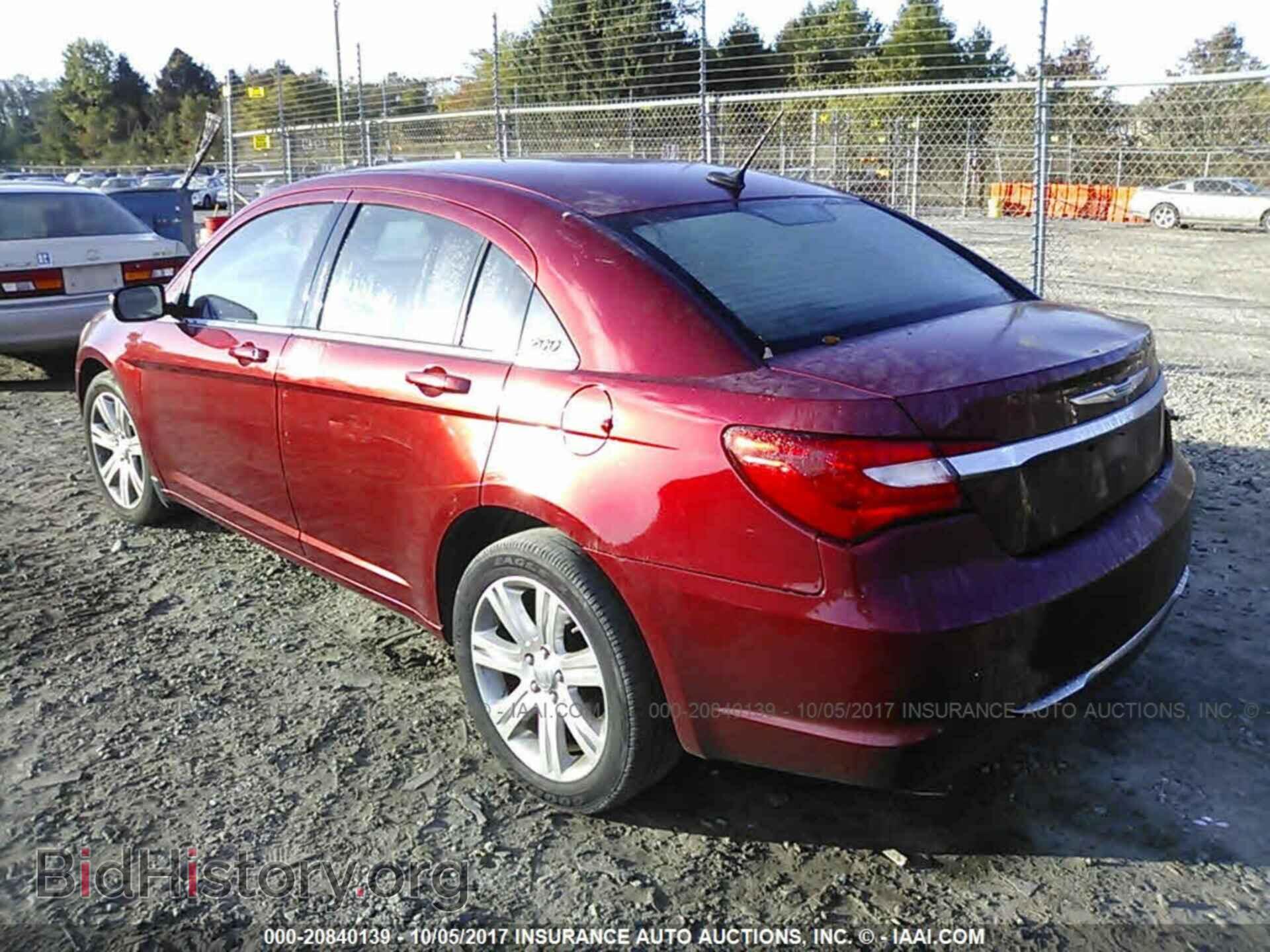 2013 Chrysler 200 - VIN: 1C3CCBBB0DN736027 - Фото 3