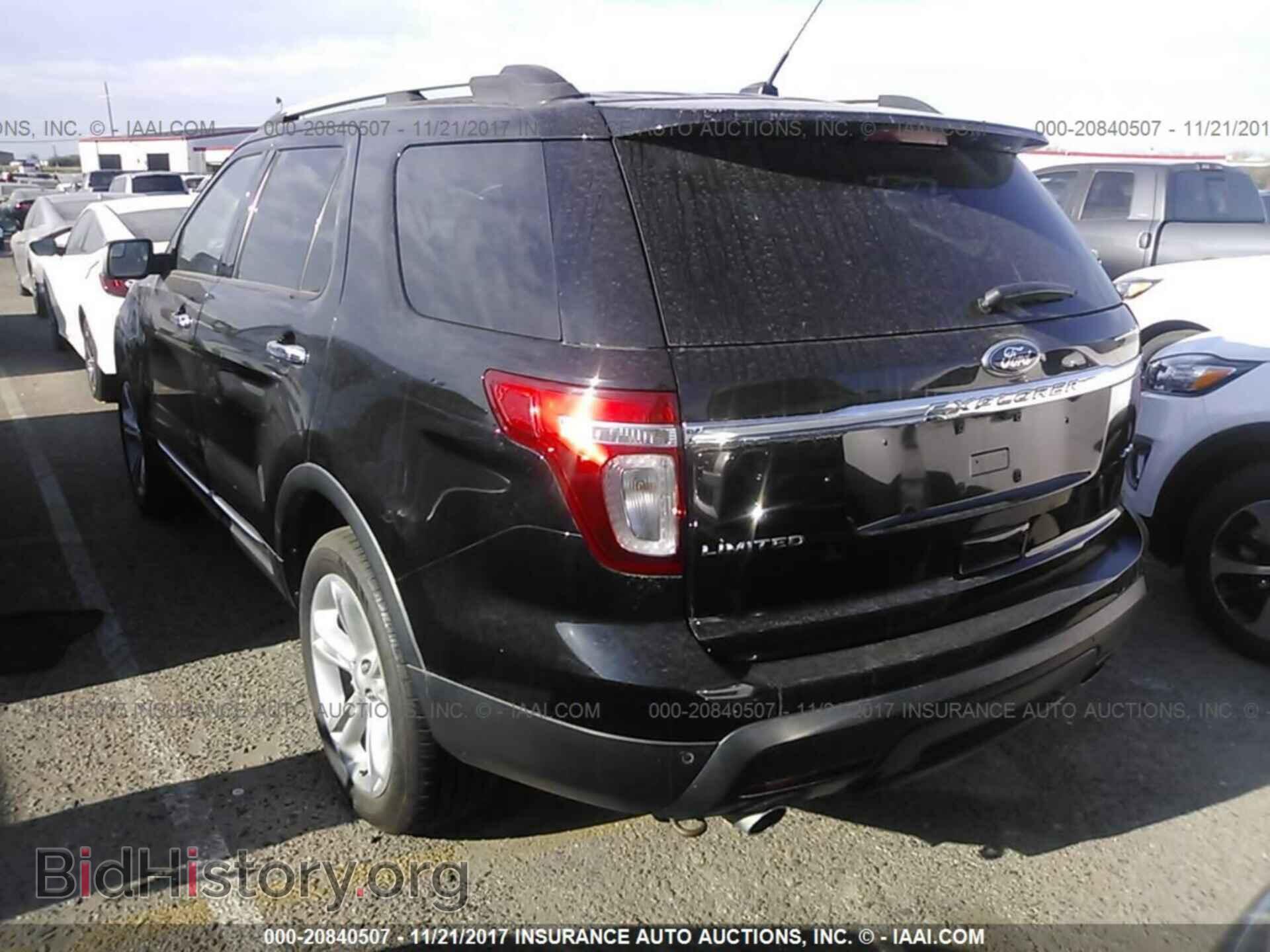 2012 Ford Explorer - VIN: 1FMHK8F80CGA09359 - Фото 3