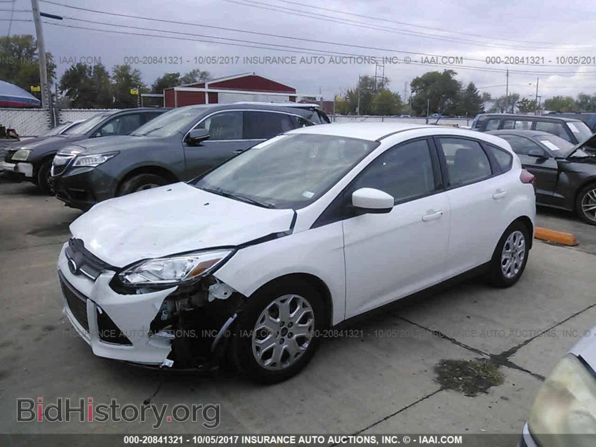 2012 Ford Focus - VIN: 1FAHP3K20CL313122 - Photo 2