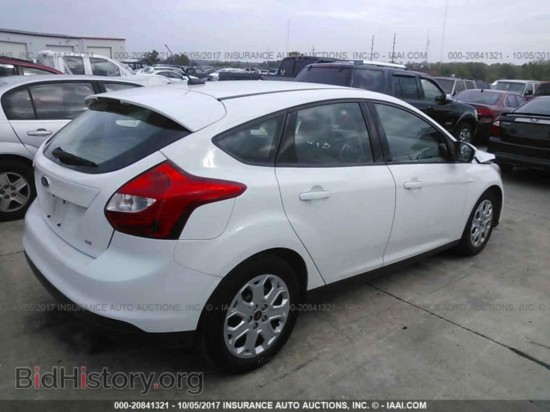 2012 Ford Focus - VIN: 1FAHP3K20CL313122 - Photo 4