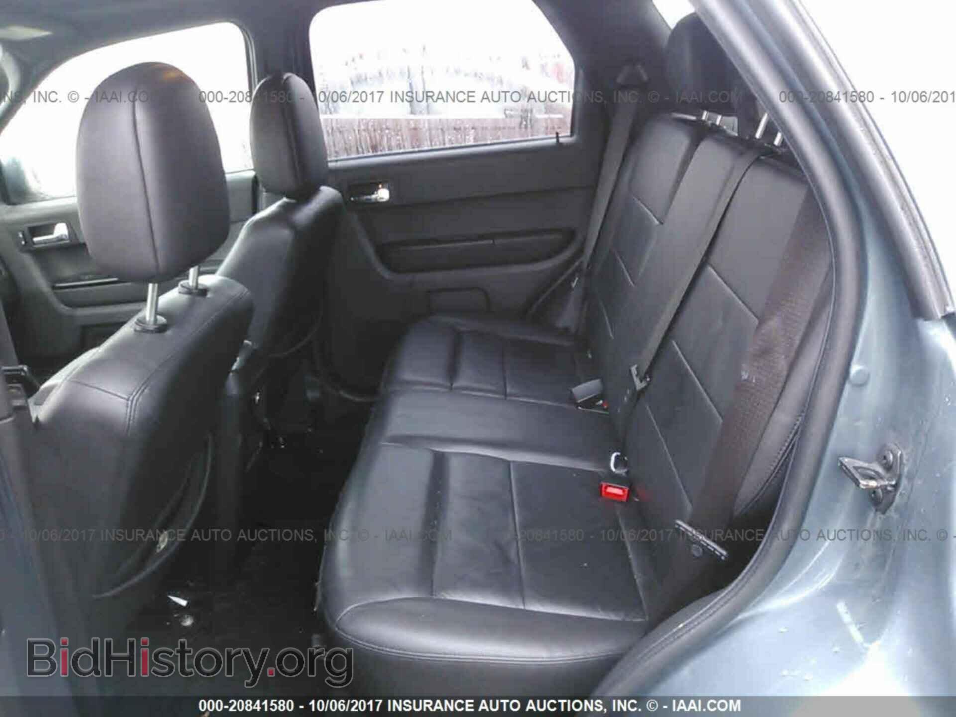 2012 Ford Escape - VIN: 1FMCU9E71CKC80219 - Photo 8