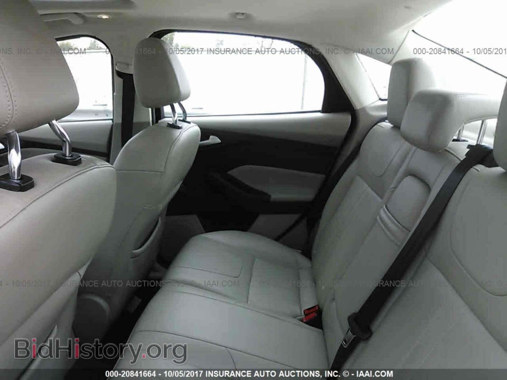 2012 Ford Focus - VIN: 1FAHP3H22CL347473 - Photo 8