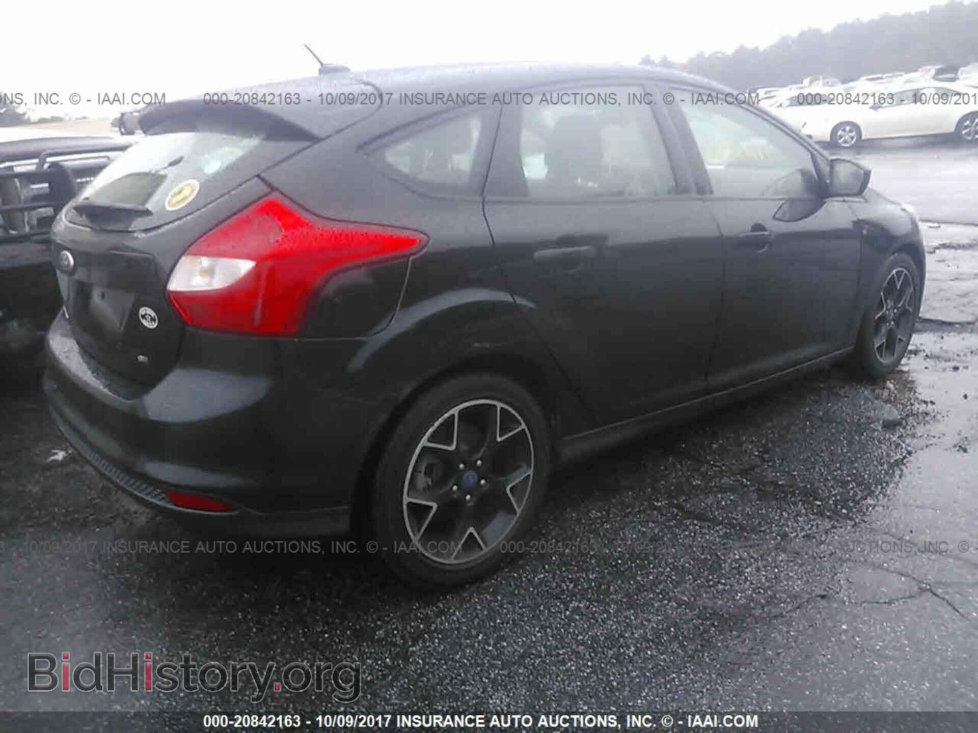 2012 Ford Focus - VIN: 1FAHP3K28CL125786 - Photo 4
