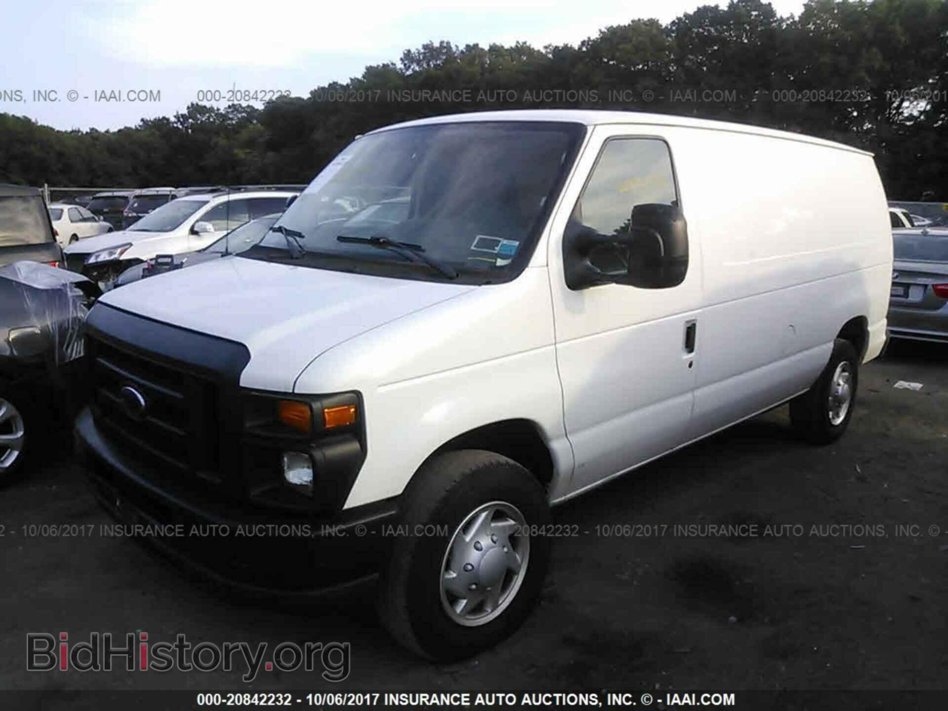 2011 Ford Econoline - VIN: 1FTNE2EW9BDA38984 - Фото 2