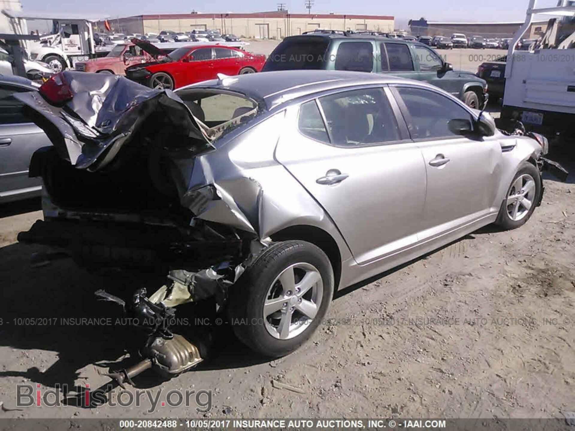 2014 Kia Optima - VIN: KNAGM4A72E5510766 - Photo 4