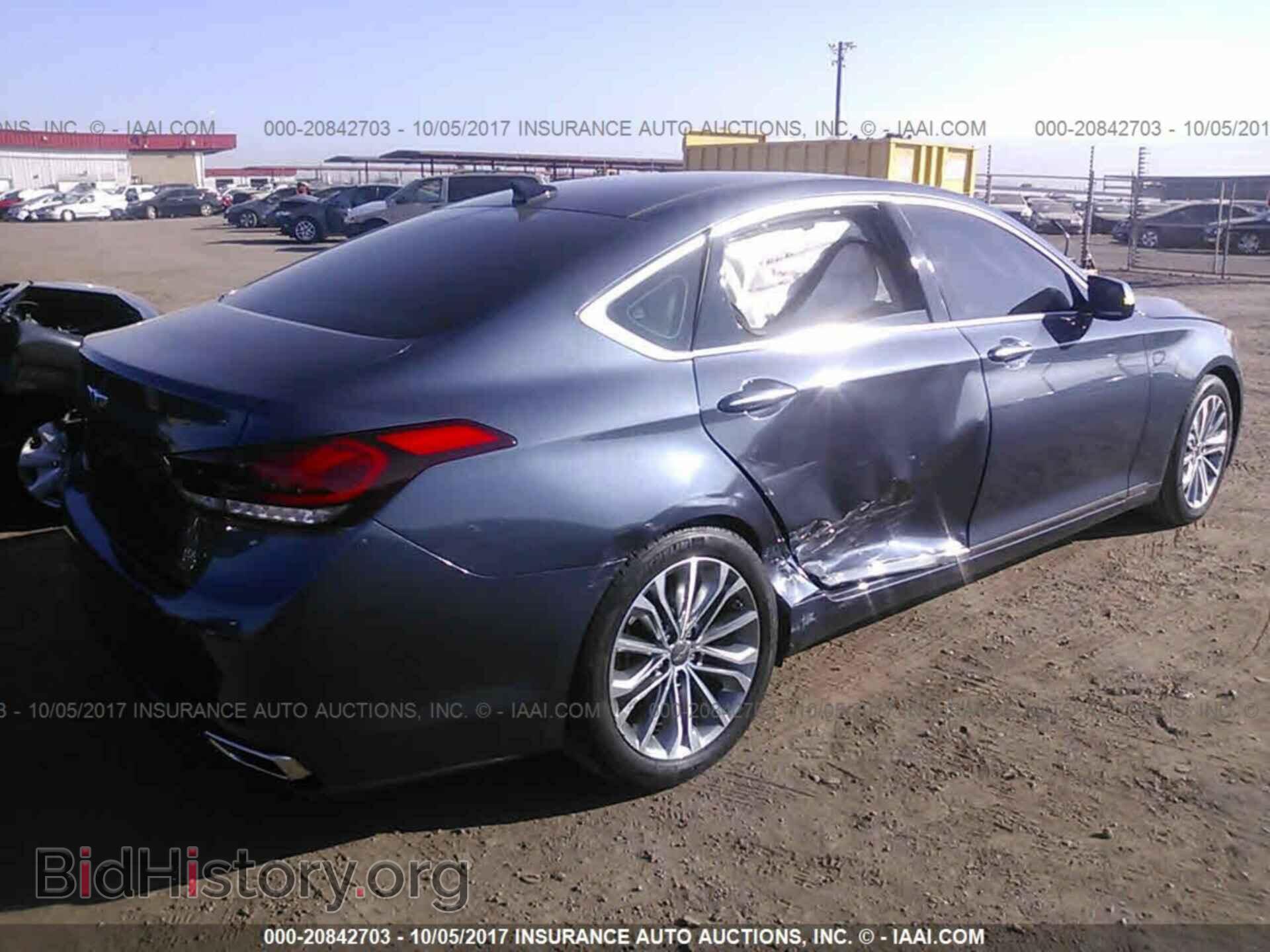 2015 Hyundai Genesis - VIN: KMHGN4JE7FU102684 - Фото 4