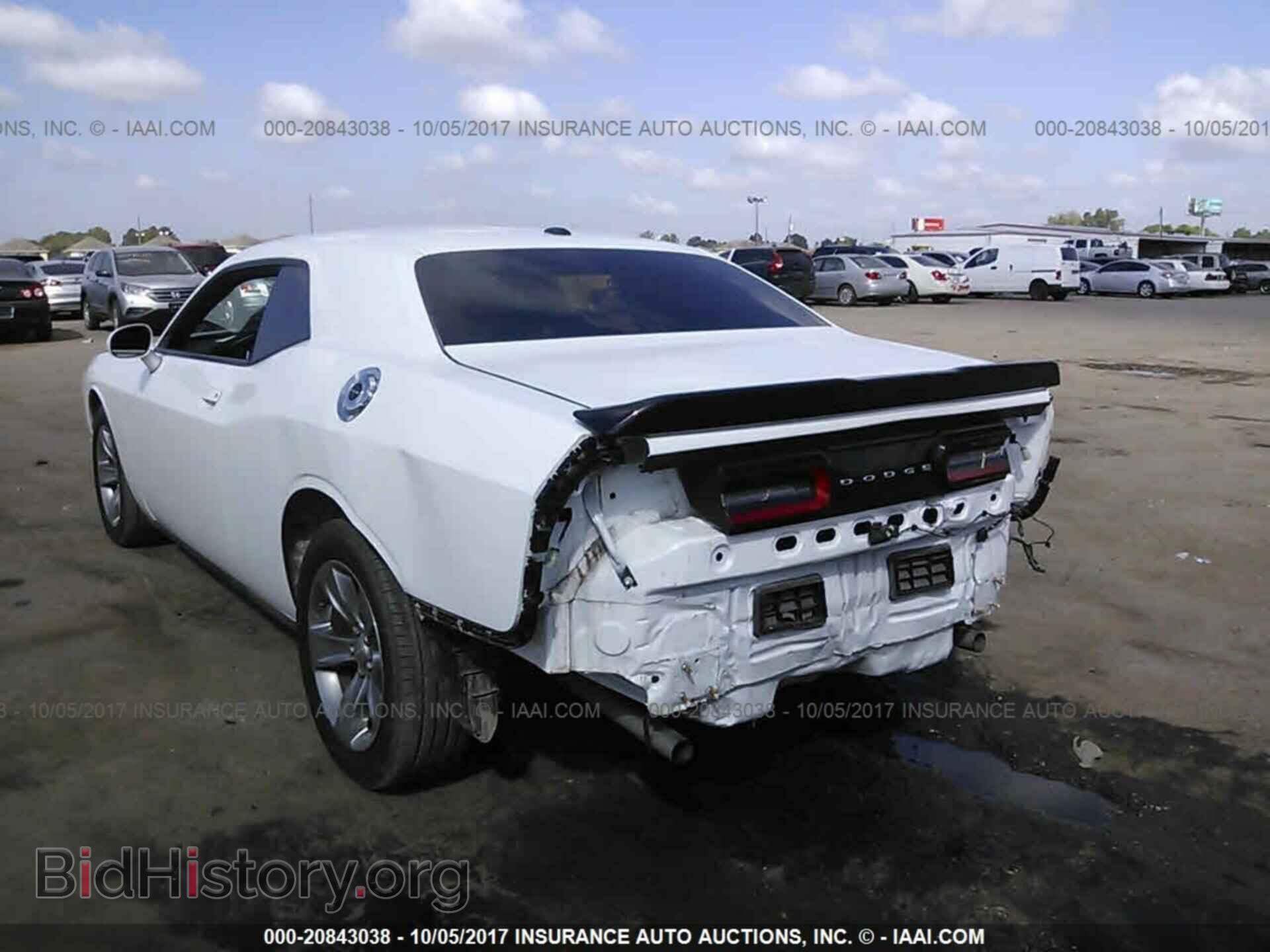 2016 Dodge Challenger - VIN: 2C3CDZAG0GH125348 - Photo 3