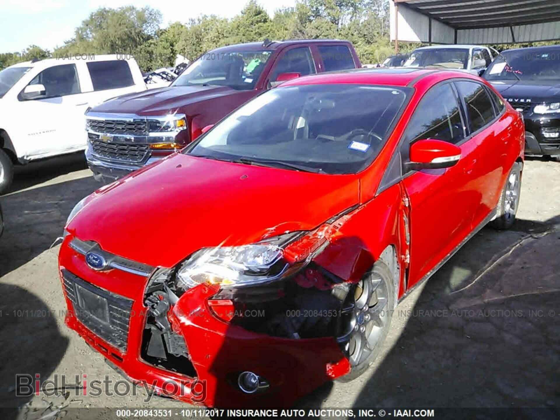 2013 Ford Focus - VIN: 1FADP3F20DL308366 - Фото 2