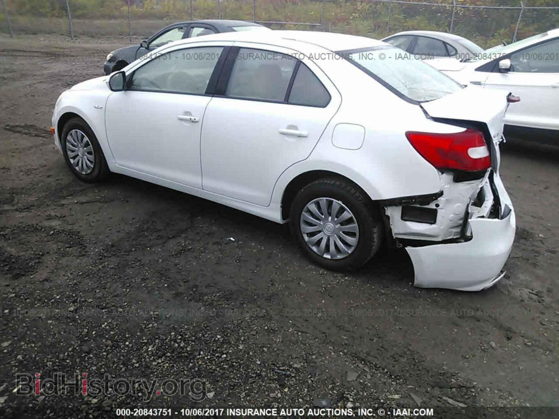 2012 Suzuki Kizashi - VIN: JS2RF9A1XC6100583 - Фото 3