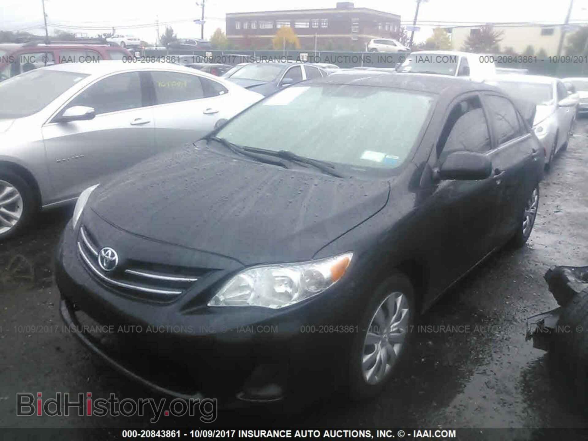 2013 Toyota Corolla - VIN: 2T1BU4EE4DC001320 - Фото 2