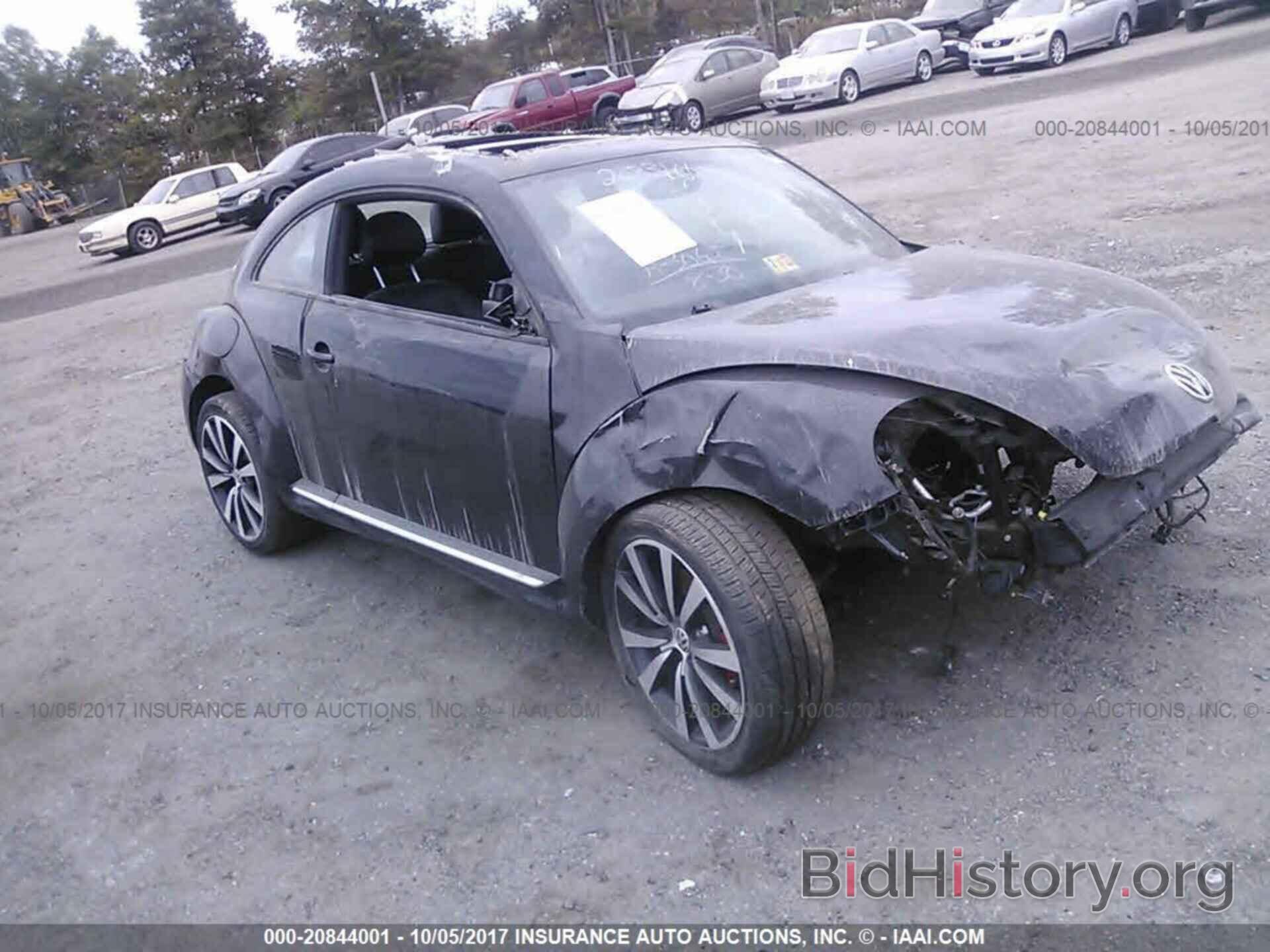 Photo 3VW4A7AT4DM623184 - Volkswagen Beetle 2013