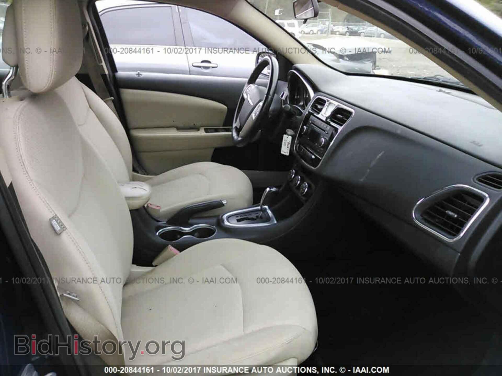 2013 Chrysler 200 - VIN: 1C3CCBBB9DN573975 - Photo 5