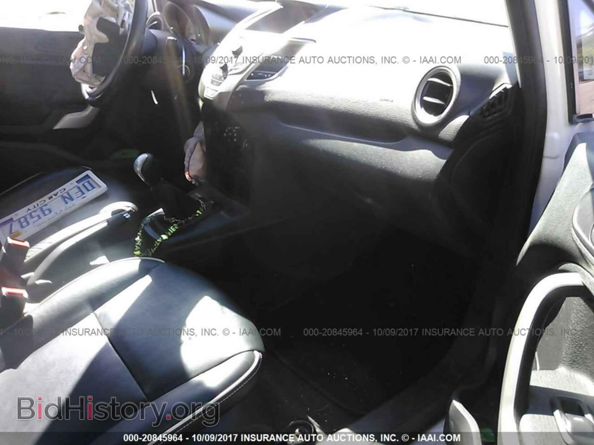 2011 Ford Fiesta - VIN: 3FADP4EJ7BM163353 - Фото 5