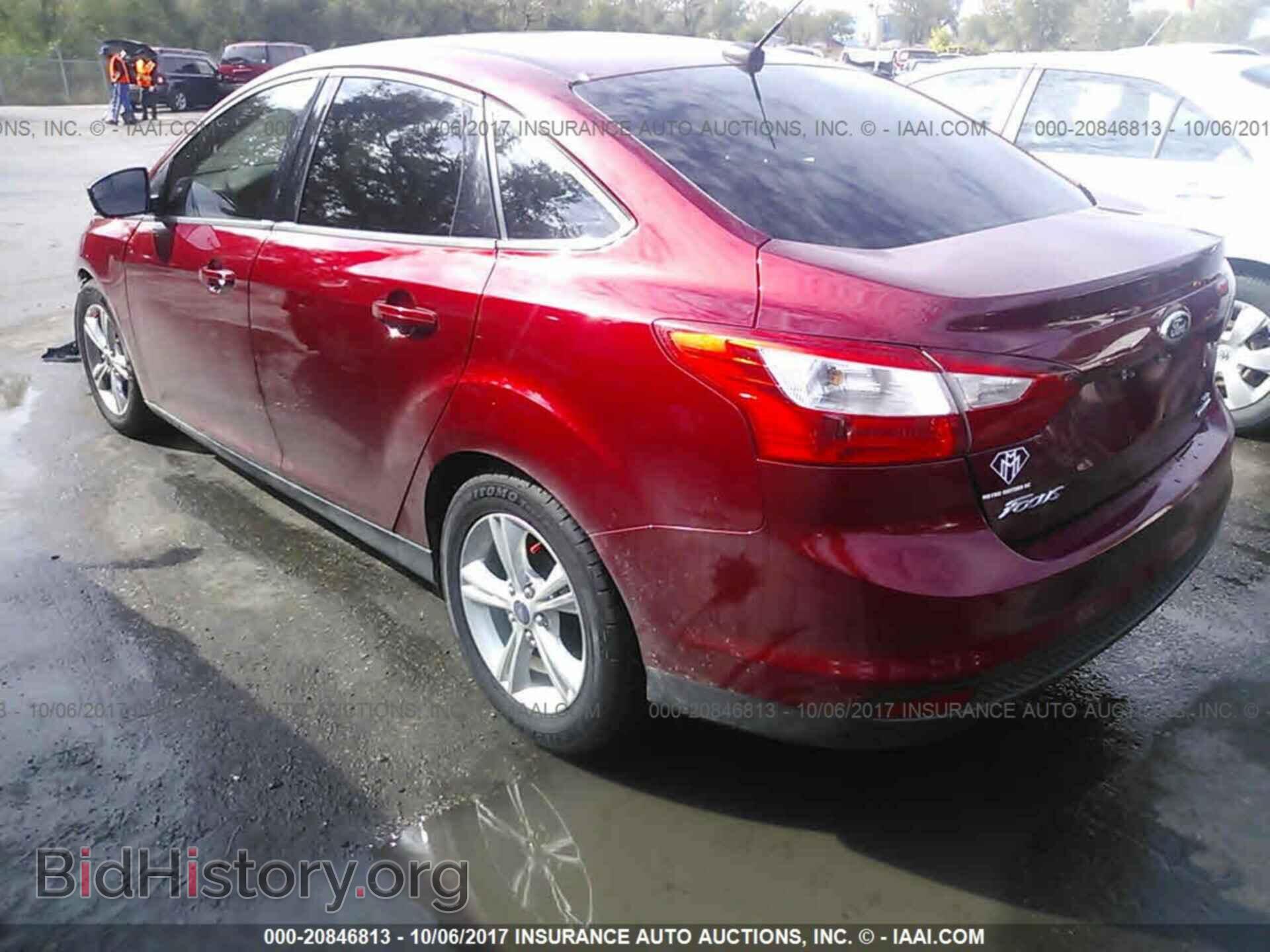 2014 Ford Focus - VIN: 1FADP3F27EL231397 - Photo 3