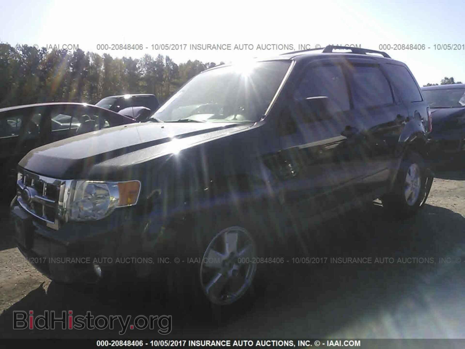 2011 Ford Escape - VIN: 1FMCU0D79BKB73849 - Фото 2