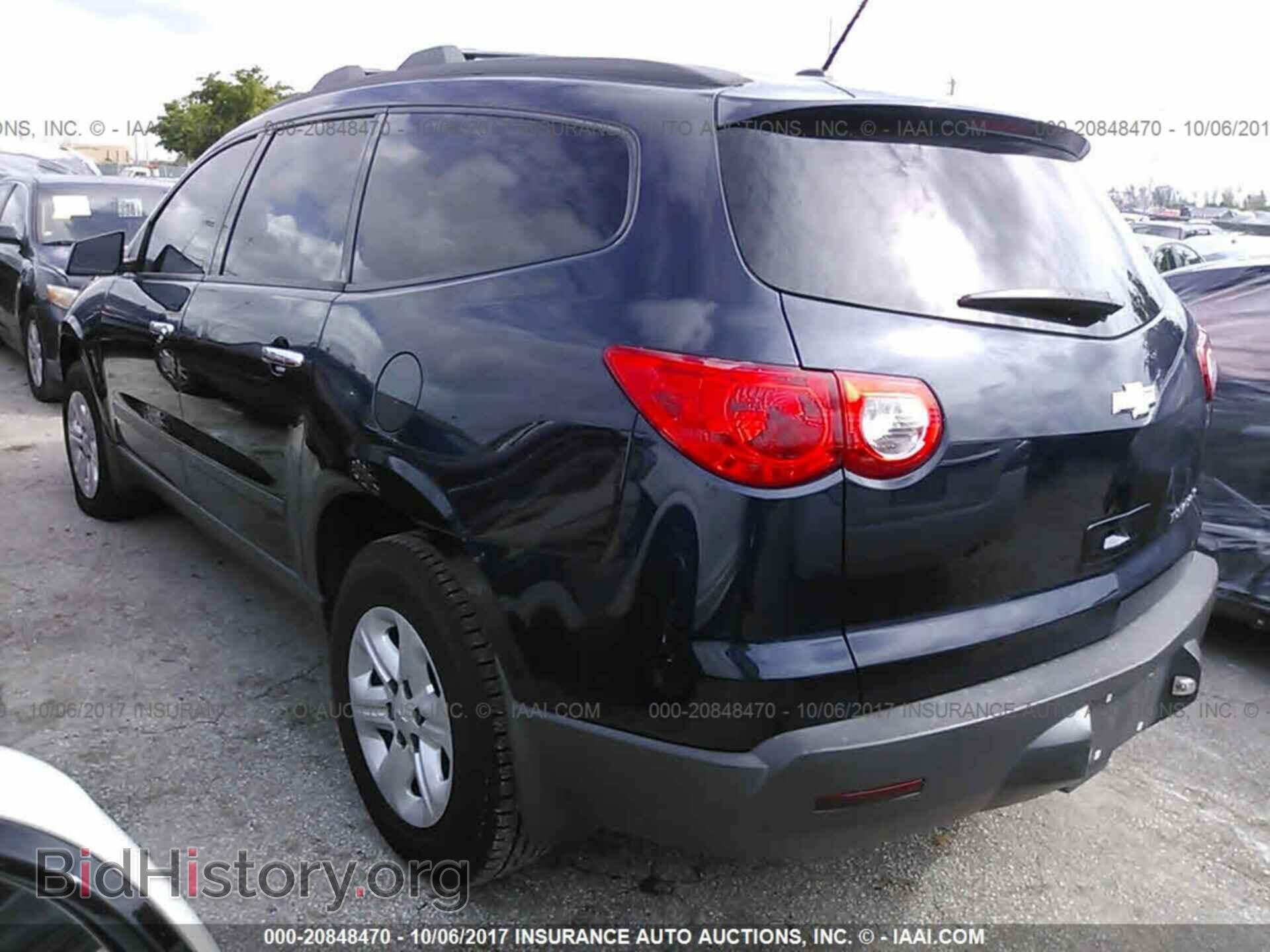 2012 Chevrolet Traverse - VIN: 1GNKRFED6CJ125507 - Фото 3