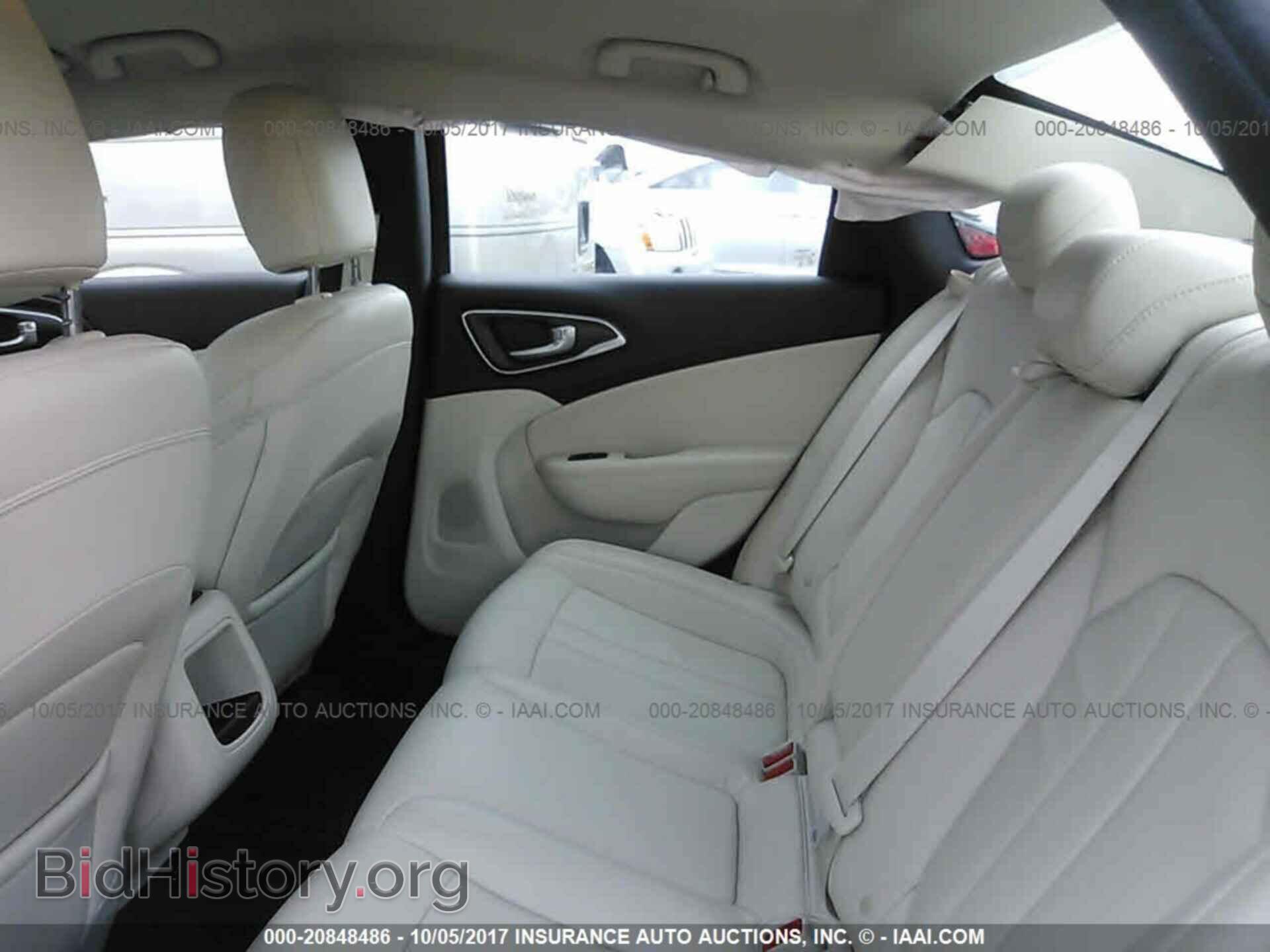 2017 Chrysler 200 - VIN: 1C3CCCAB4HN508206 - Фото 8
