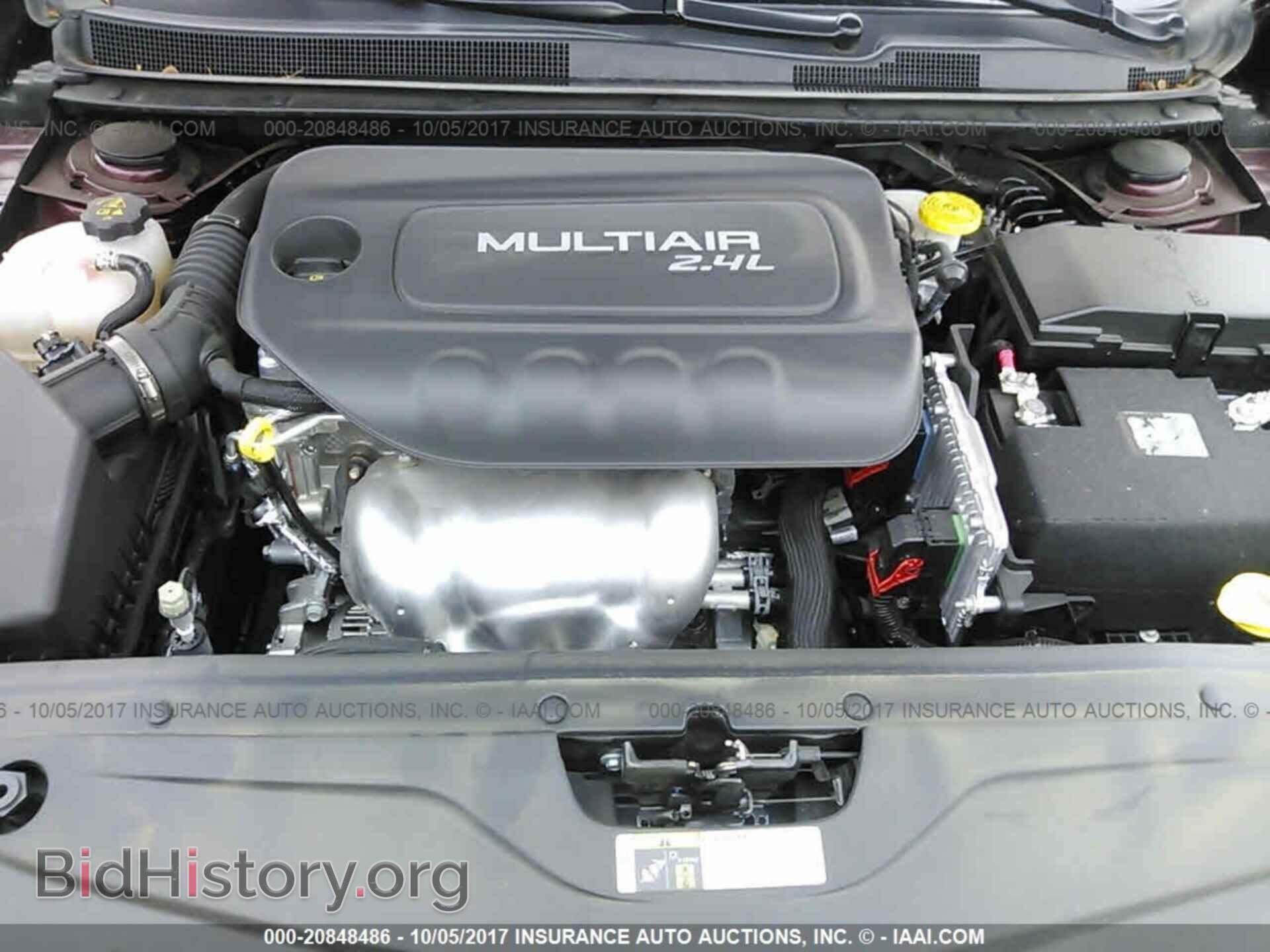 2017 Chrysler 200 - VIN: 1C3CCCAB4HN508206 - Фото 10