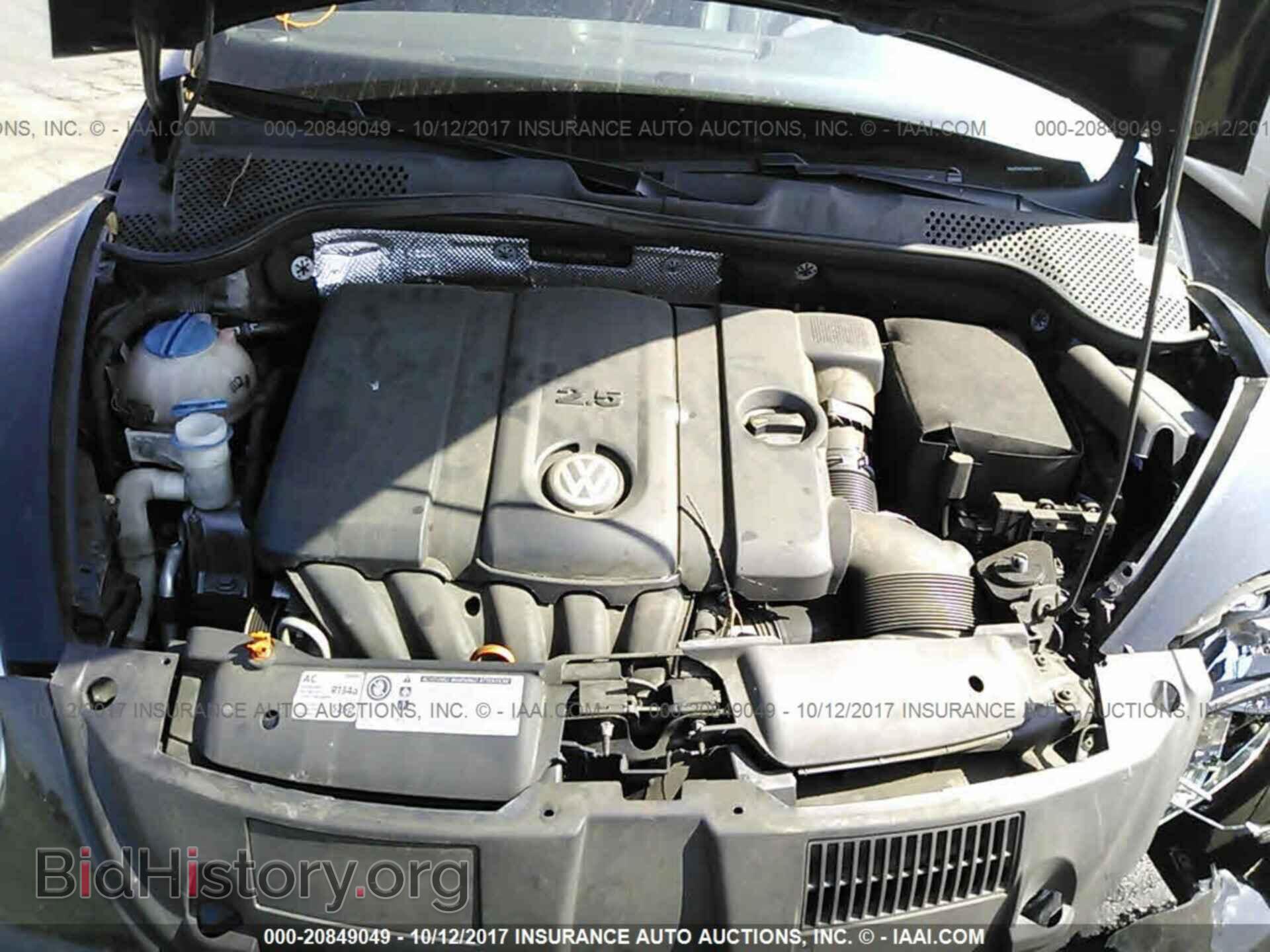 2012 Volkswagen Beetle - VIN: 3VWJP7AT5CM618849 - Фото 10