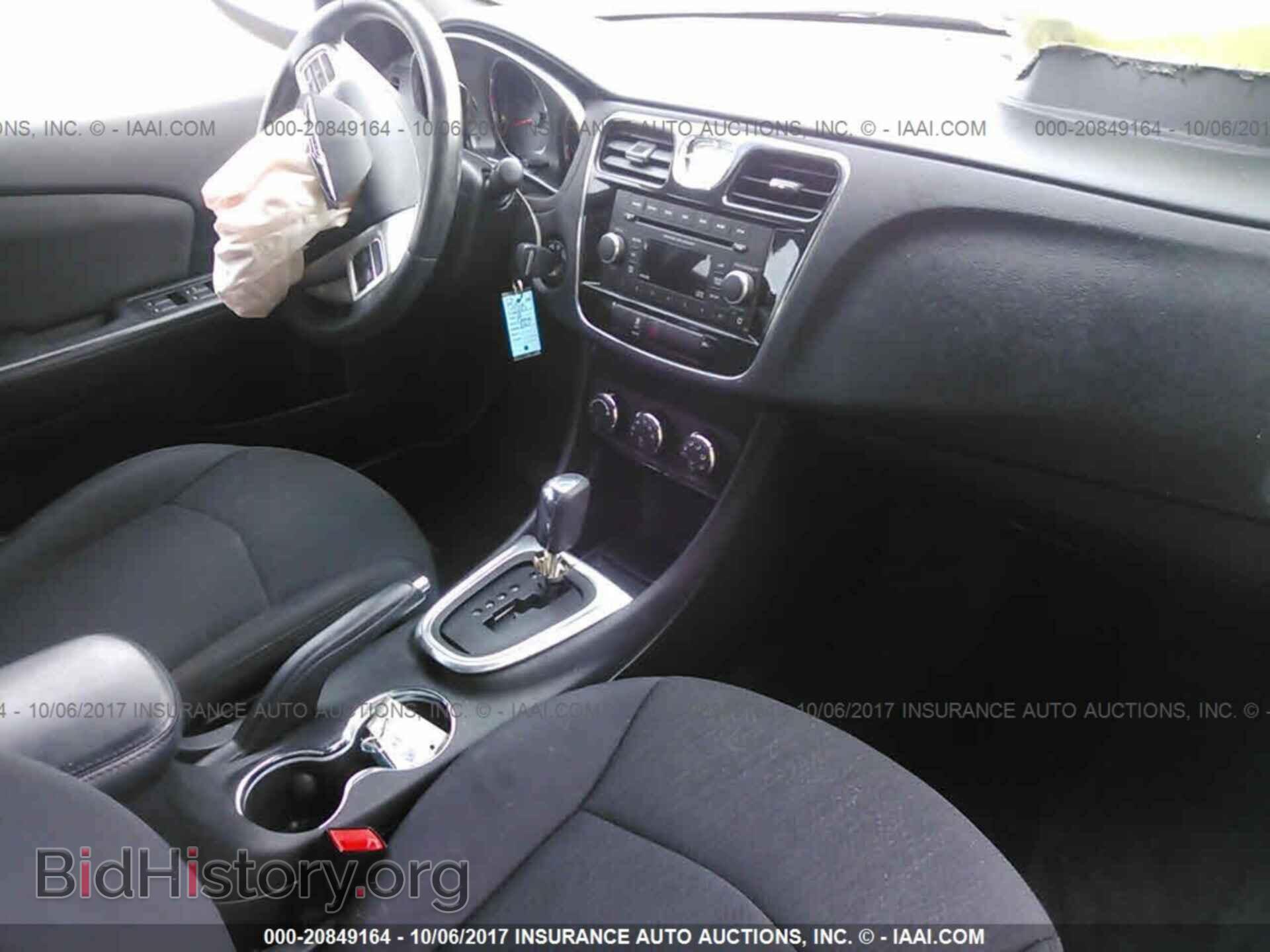 2012 Chrysler 200 - VIN: 1C3CCBBG7CN250504 - Photo 5