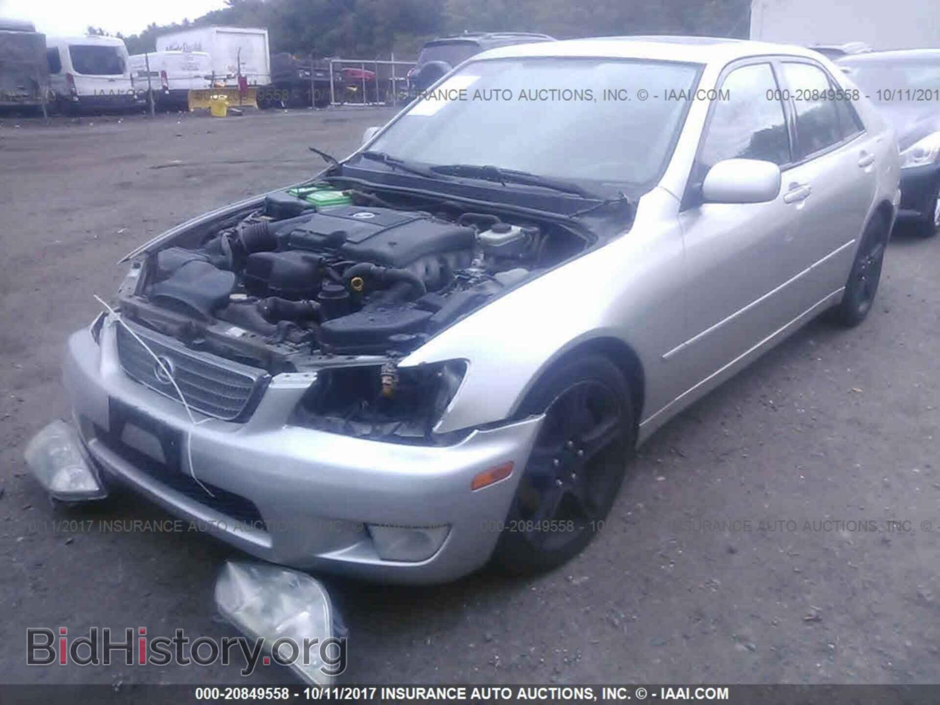 2001 LEXUS IS - VIN: JTHBD182310024379 - Photo 2