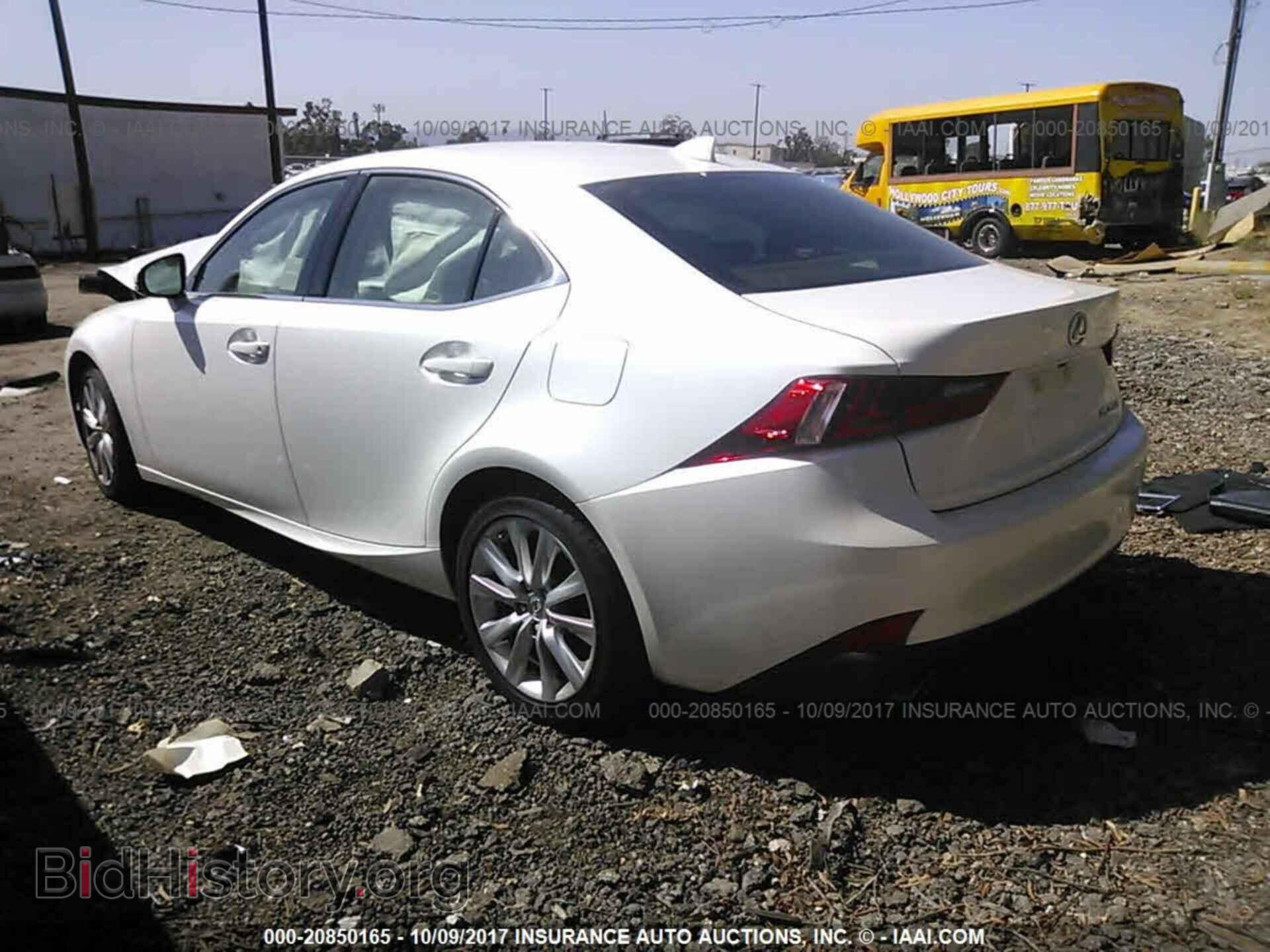 2016 Lexus Is - VIN: JTHBA1D25G5029402 - Фото 3