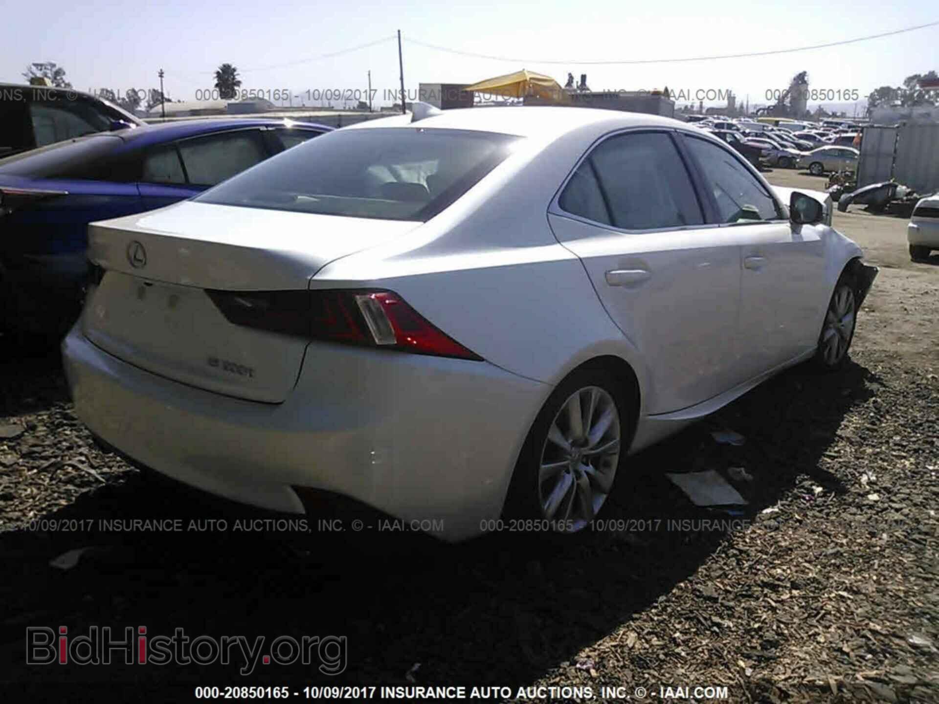 2016 Lexus Is - VIN: JTHBA1D25G5029402 - Фото 4