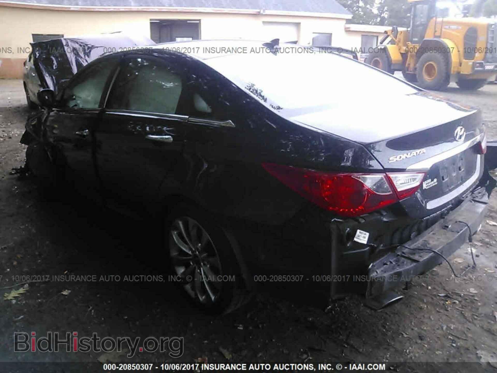 2012 Hyundai Sonata - VIN: 5NPEC4AC3CH383498 - Фото 3