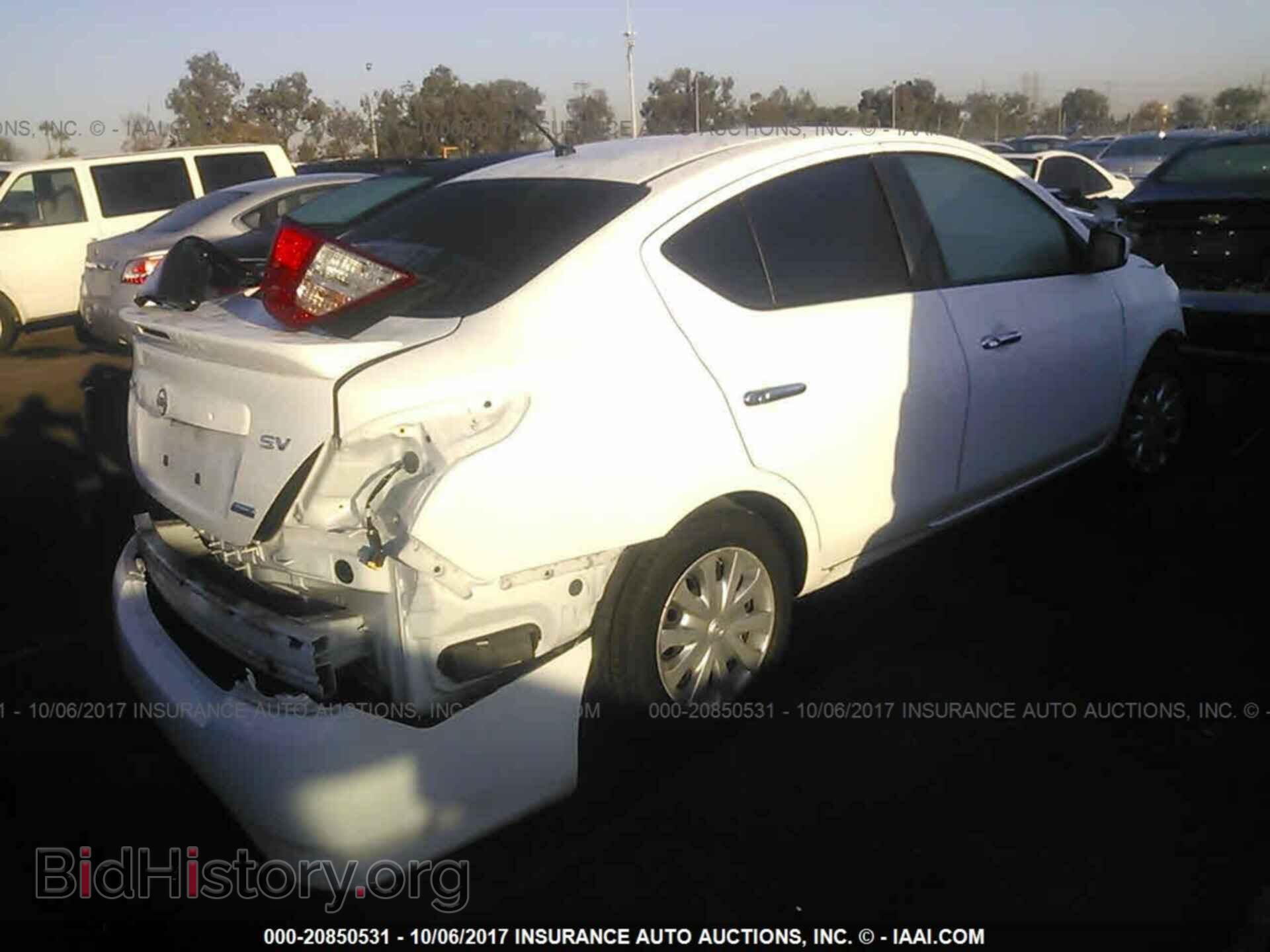 2016 Nissan Versa - VIN: 3N1CN7AP1GL827072 - Фото 4