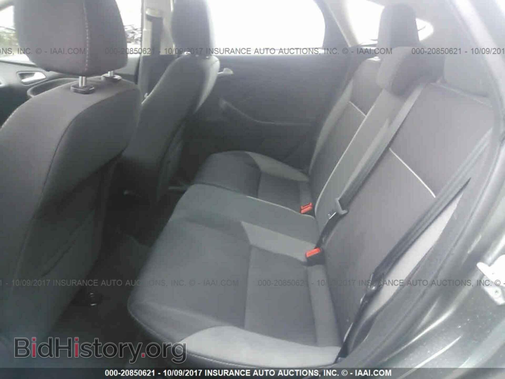 2014 Ford Focus - VIN: 1FADP3K22EL104708 - Photo 8