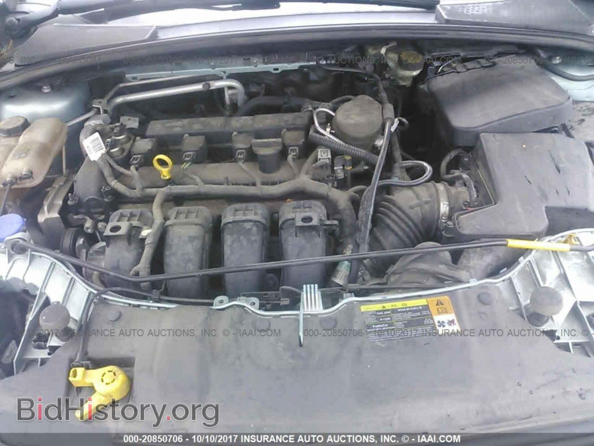 2012 Ford Focus - VIN: 1FAHP3F24CL377285 - Photo 10