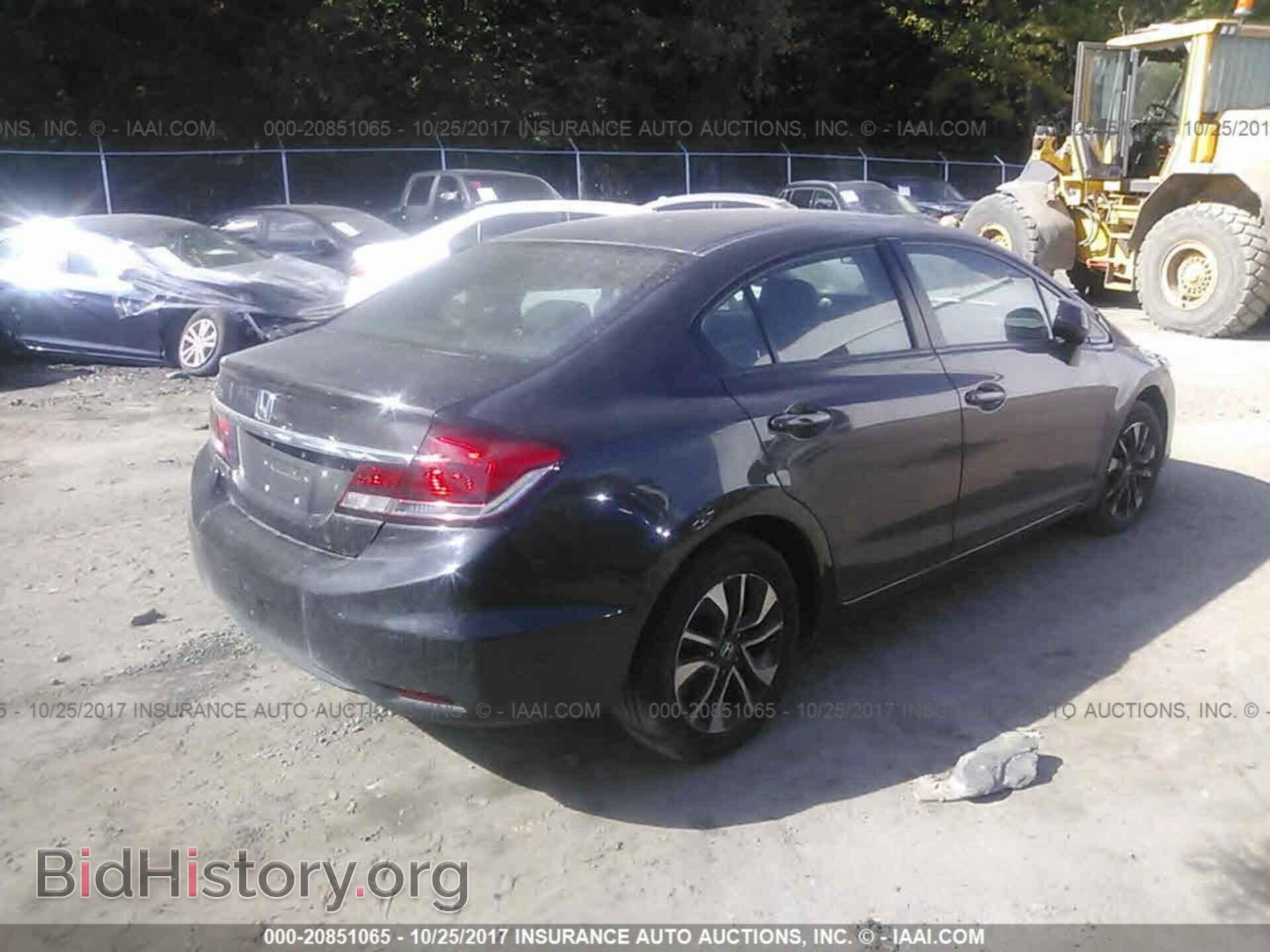 2013 Honda Civic - VIN: 19XFB2F89DE226662 - Photo 4