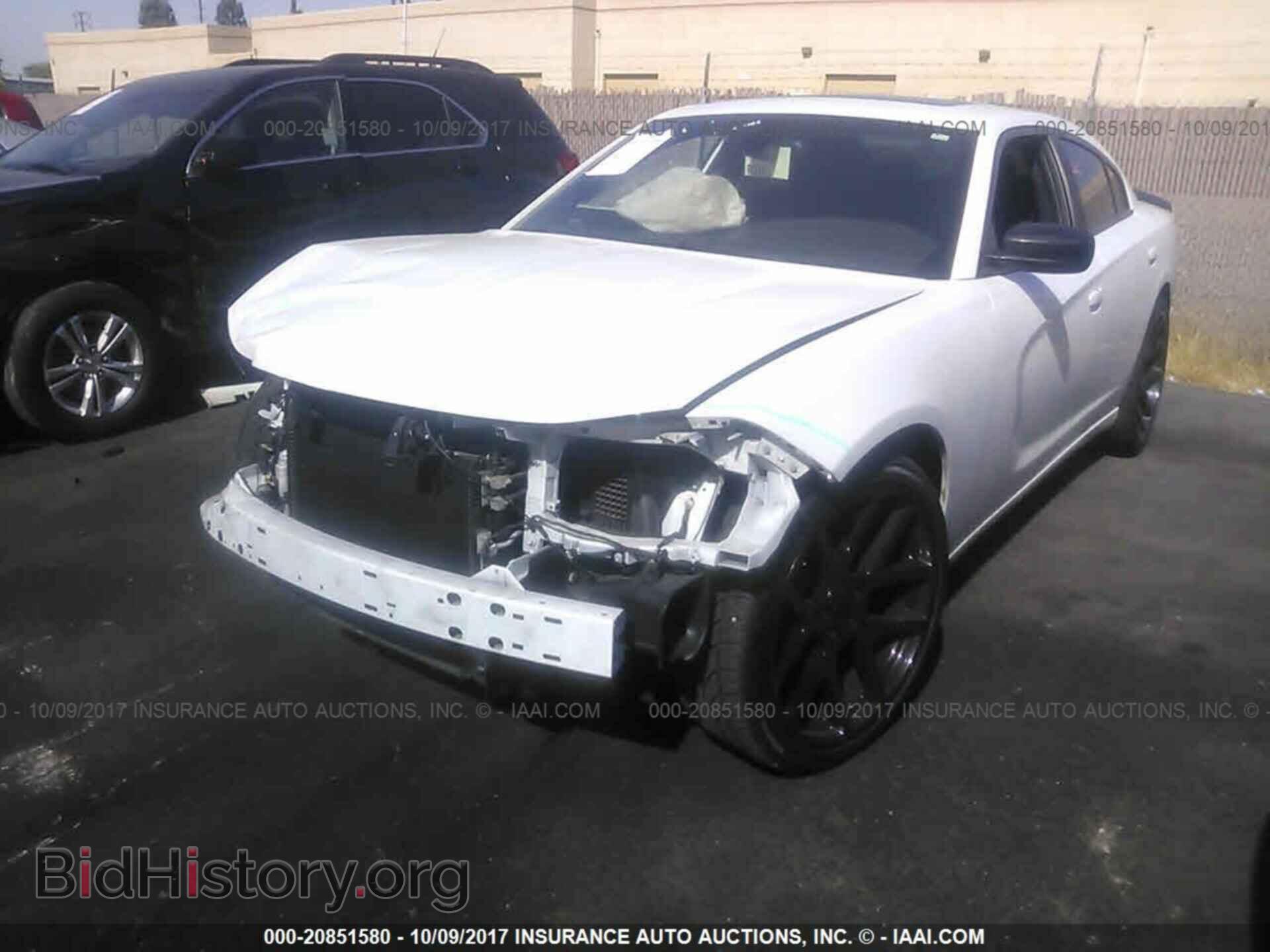 2015 Dodge Charger - VIN: 2C3CDXHG8FH784061 - Photo 2