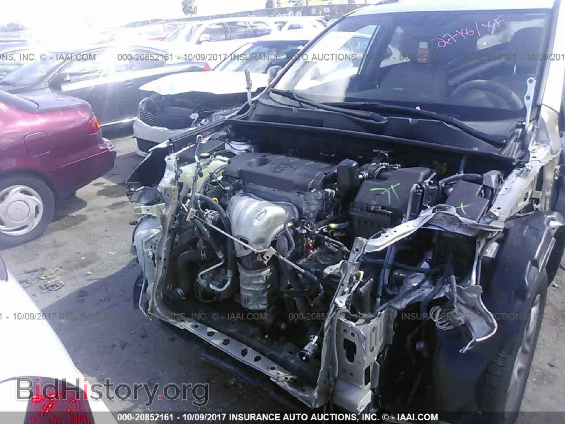 2011 Toyota Rav4 - VIN: 2T3ZF4DV7BW086067 - Photo 6