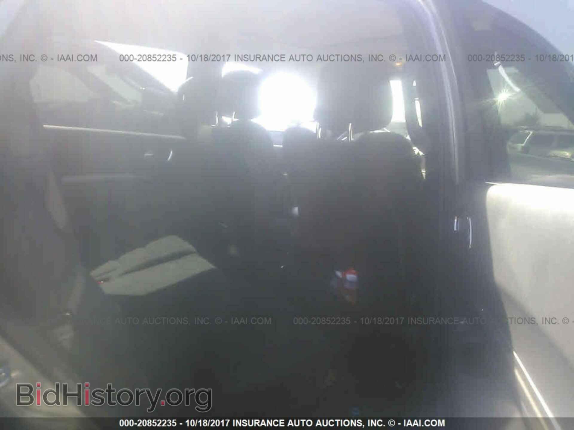 2011 Dodge Durango - VIN: 1D4RD3GG1BC688577 - Photo 8
