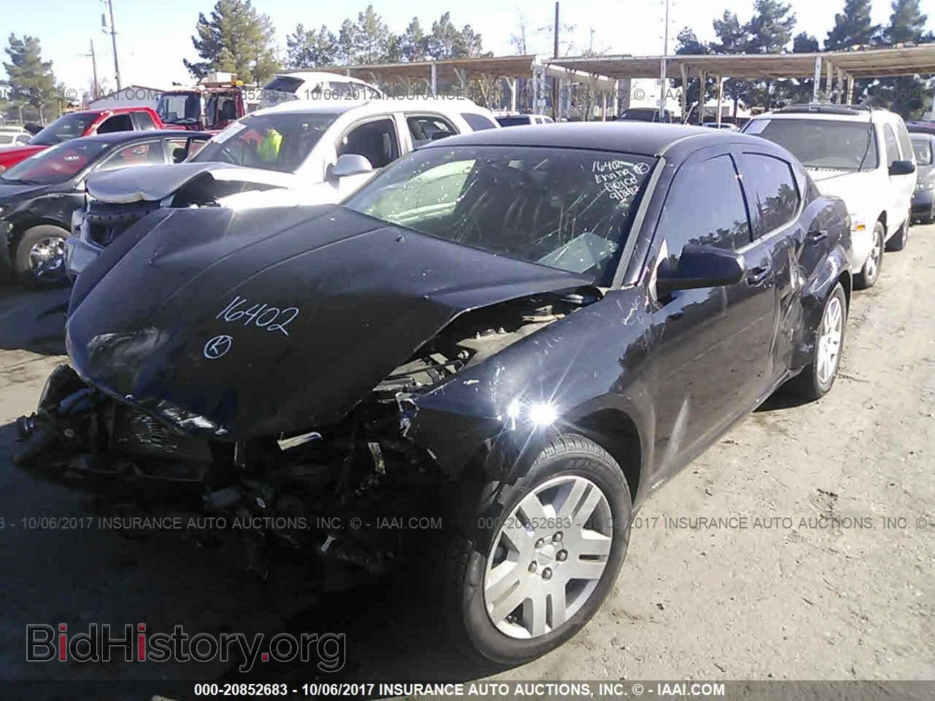 2014 Dodge Avenger - VIN: 1C3CDZAB0EN227922 - Photo 2