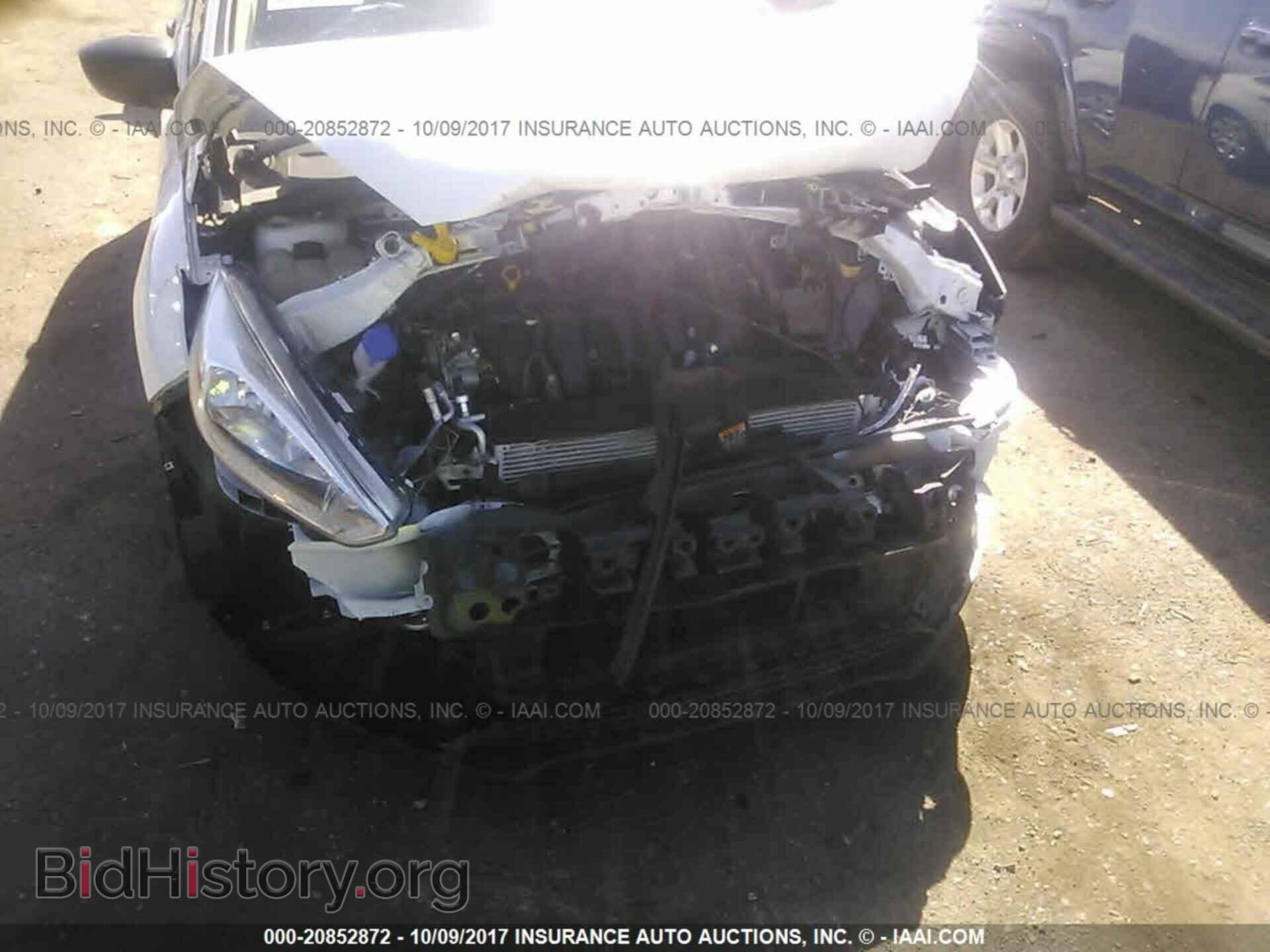 2016 Ford Focus - VIN: 1FADP3E2XGL398924 - Photo 6