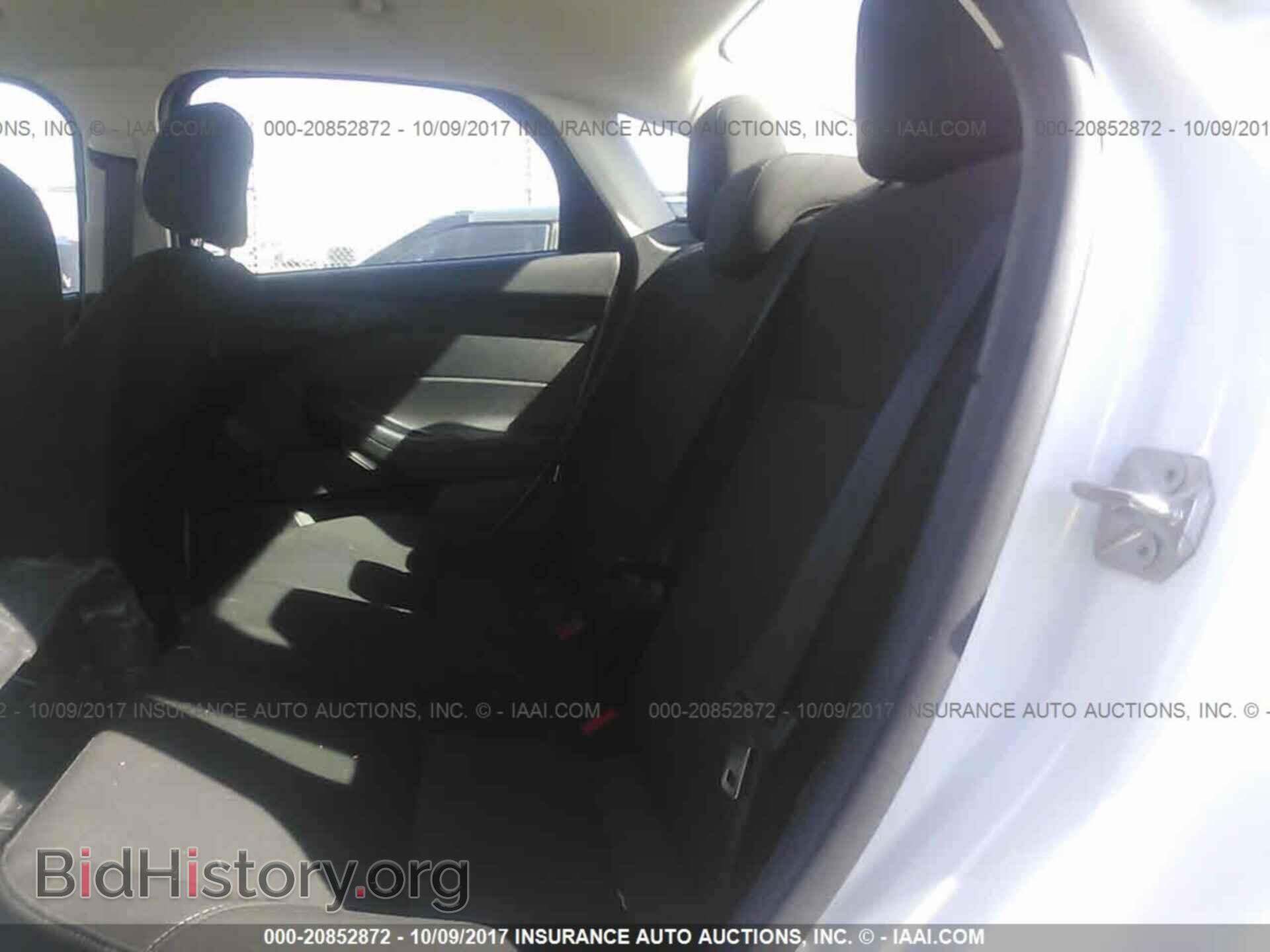 2016 Ford Focus - VIN: 1FADP3E2XGL398924 - Photo 8