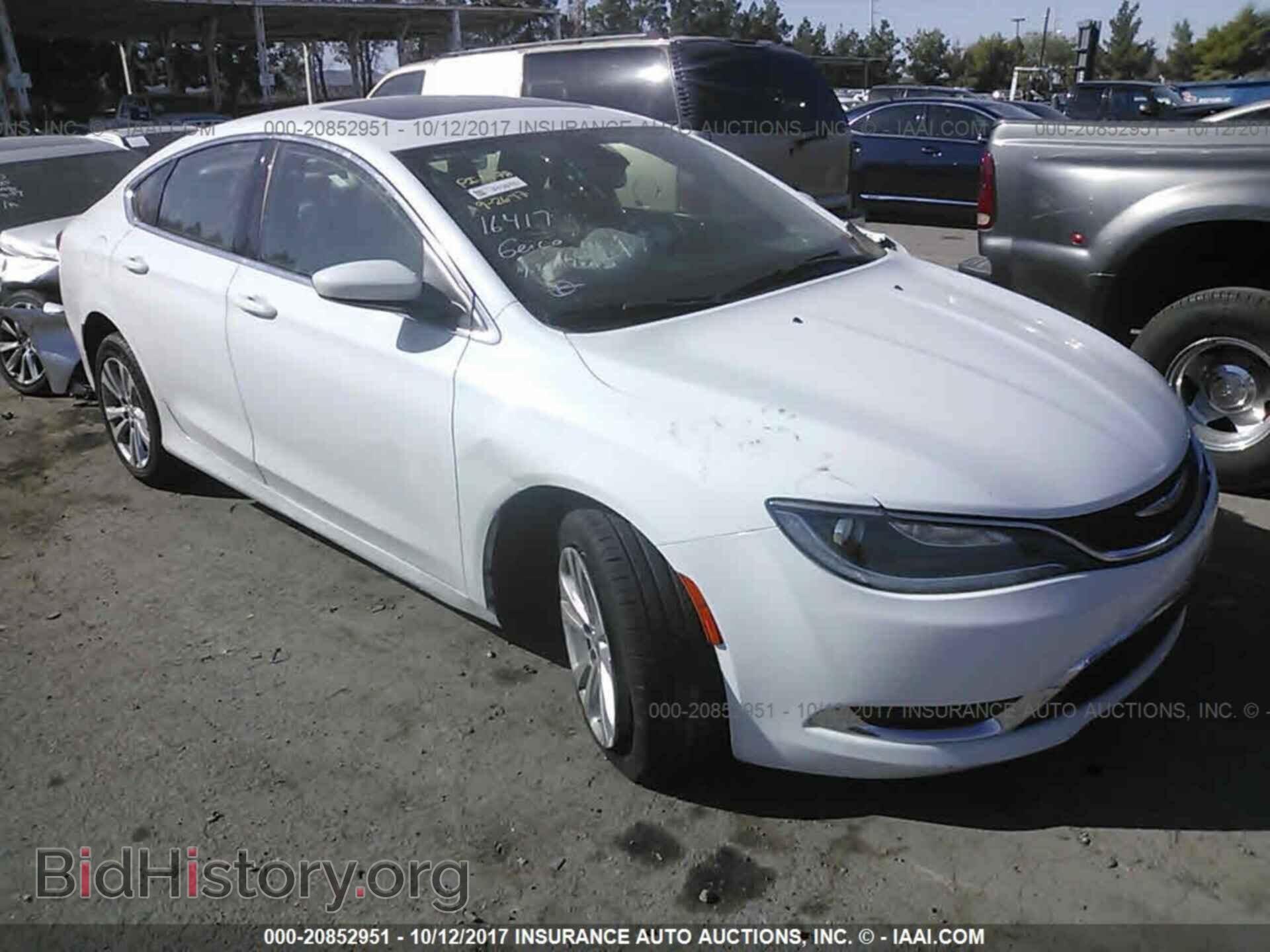 Photo 1C3CCCAB2FN674544 - Chrysler 200 2015